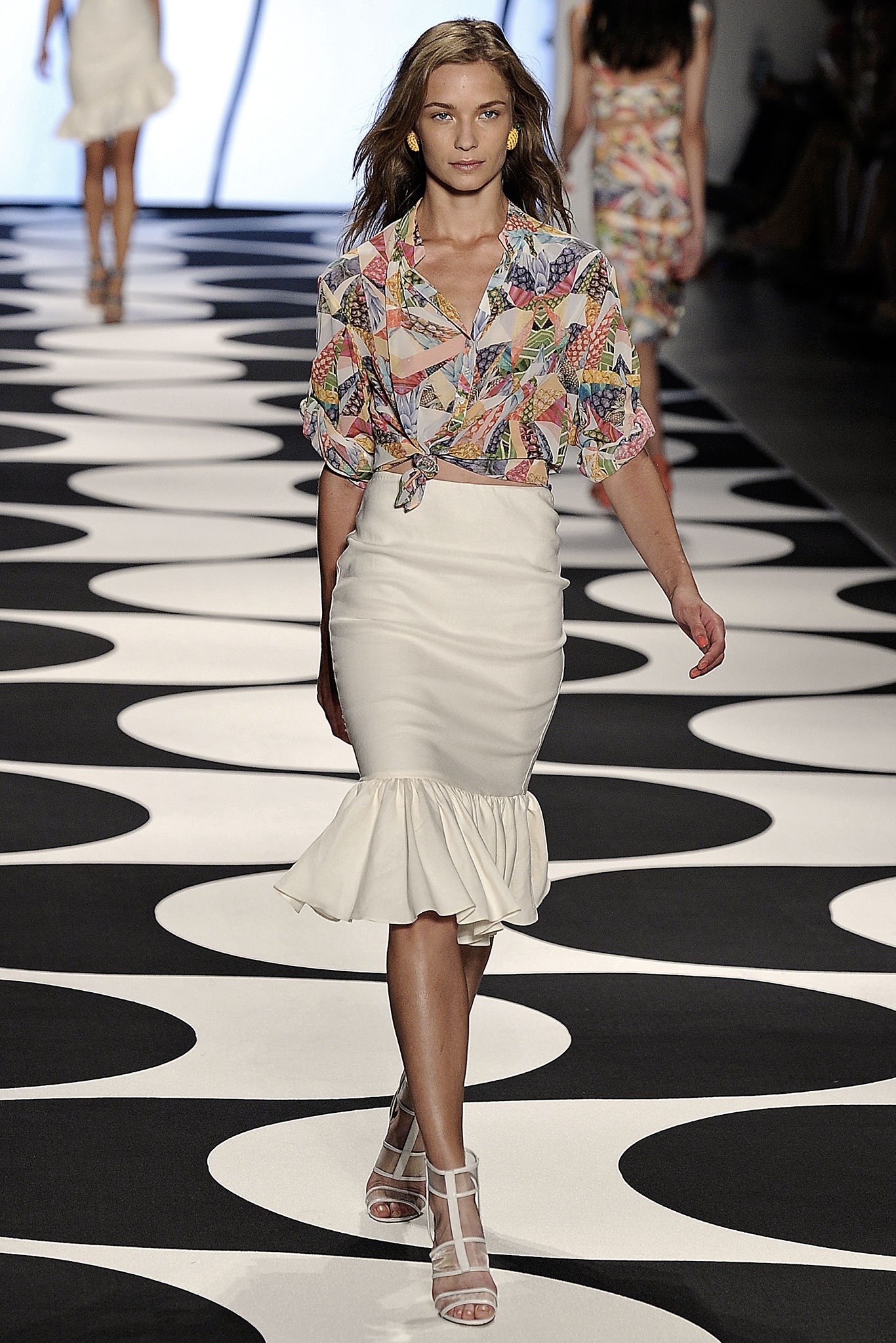 Nicole Miller S/S 15 Look 28