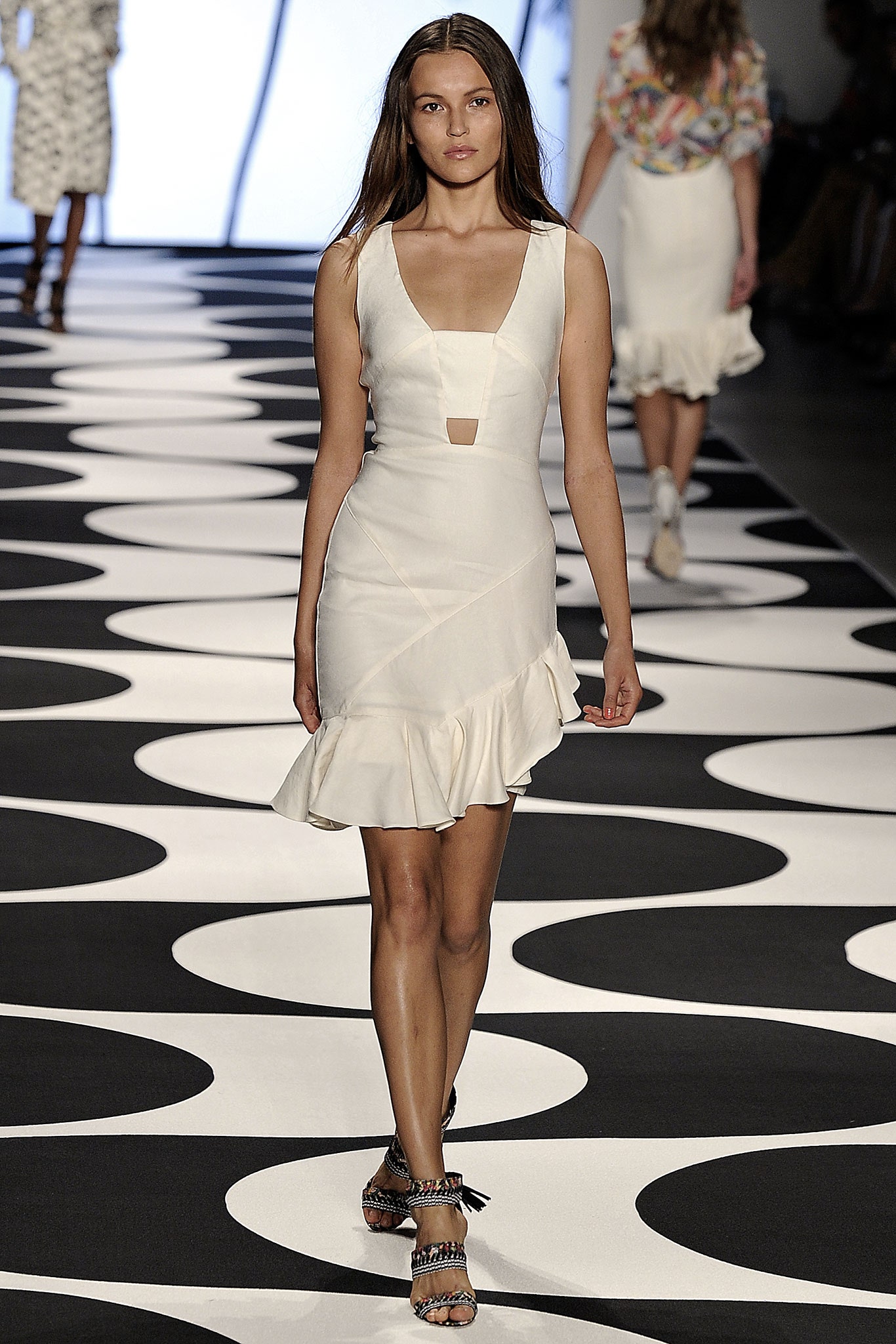 Nicole Miller S/S 15 Look 29