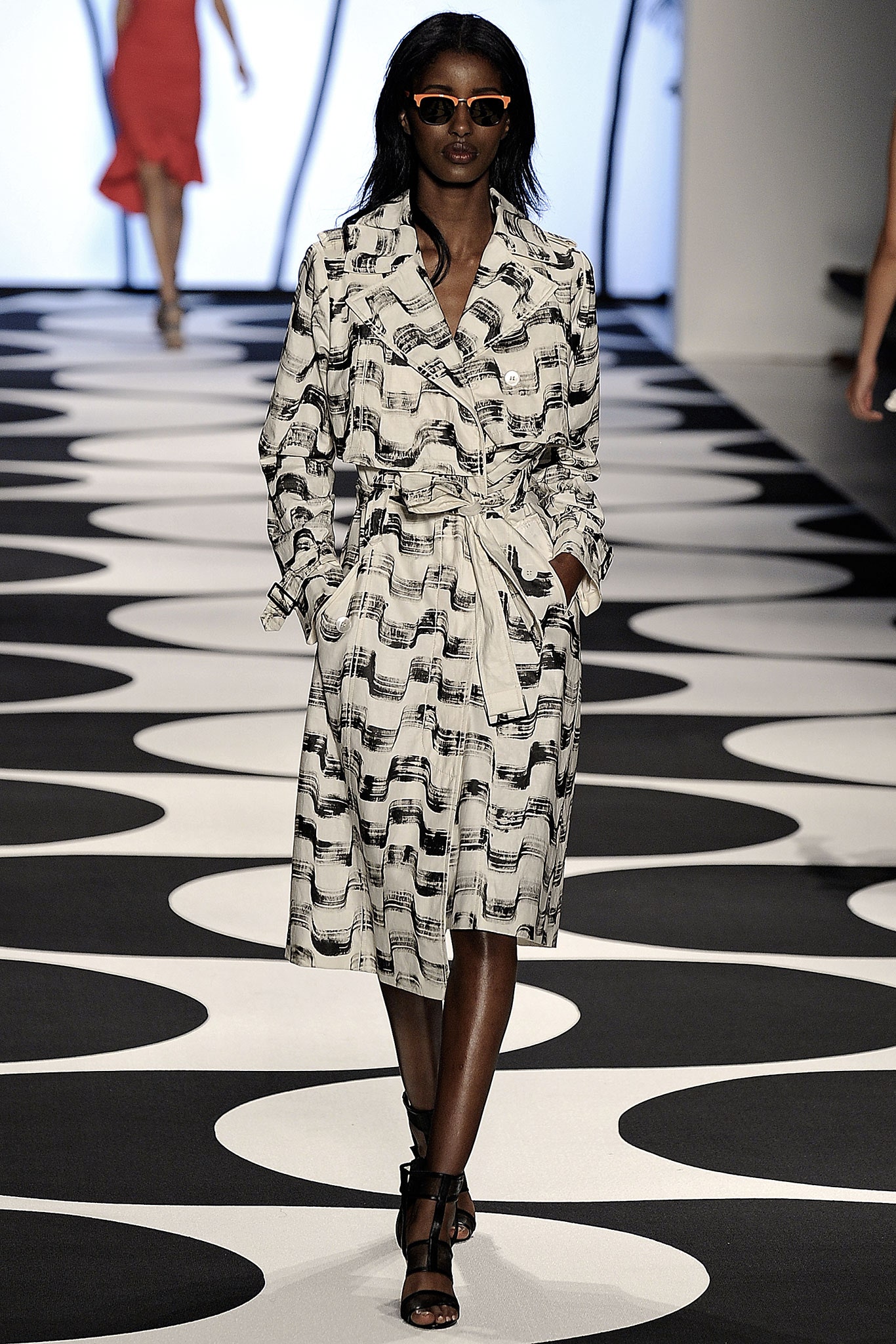 Nicole Miller S/S 15 Look 30