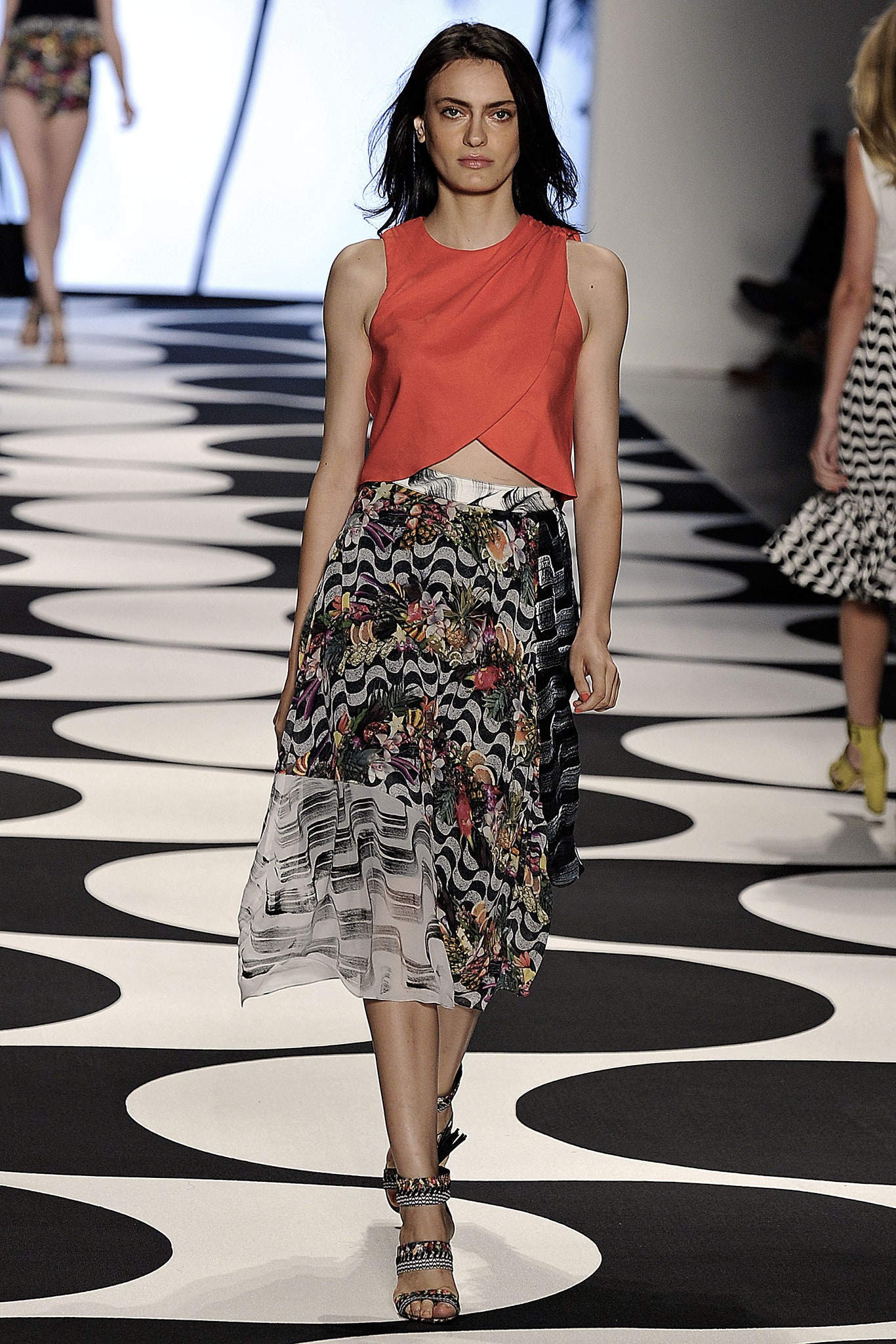 Nicole Miller S/S 15 Look 35