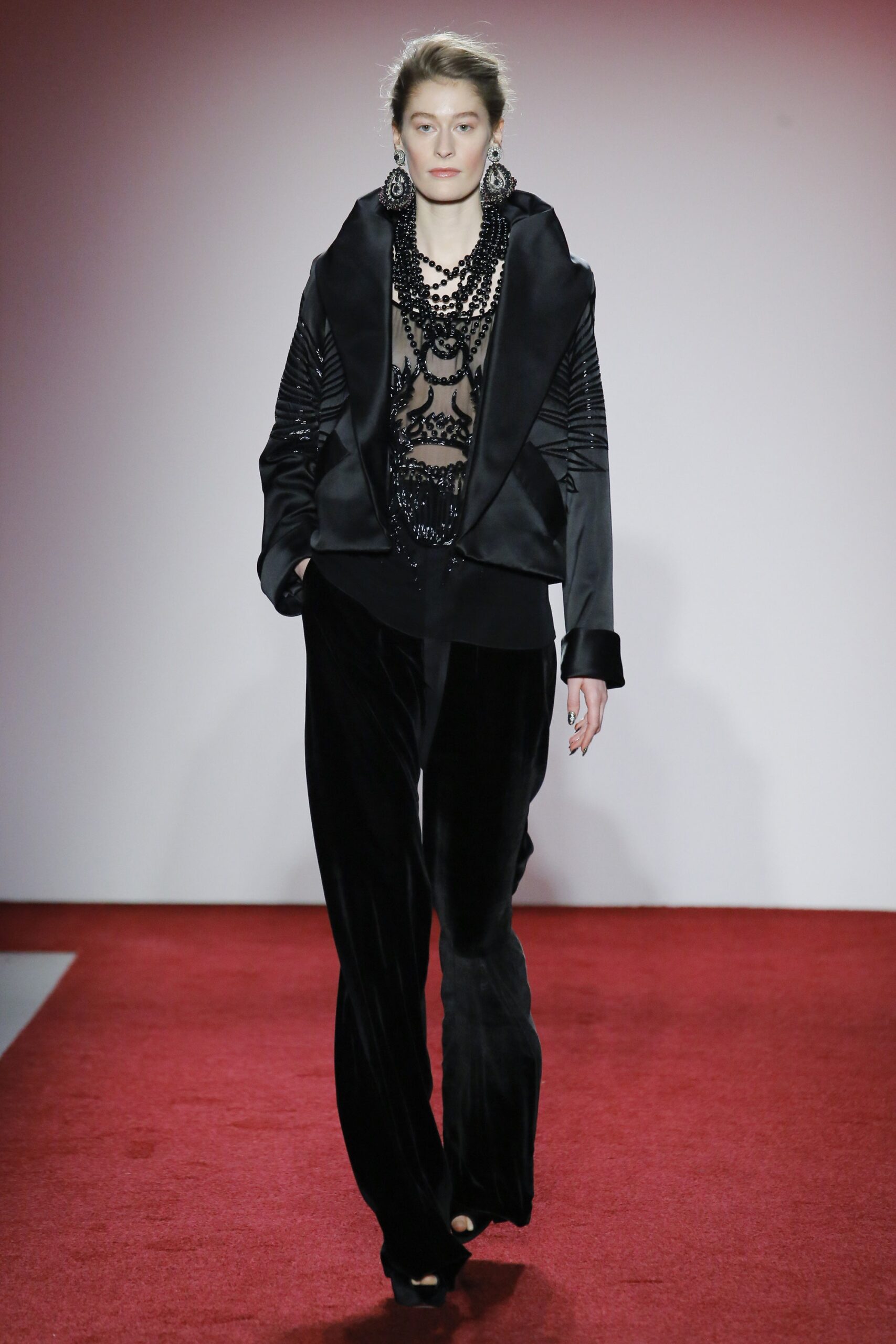 Naeem Khan F/W 17 Look 1