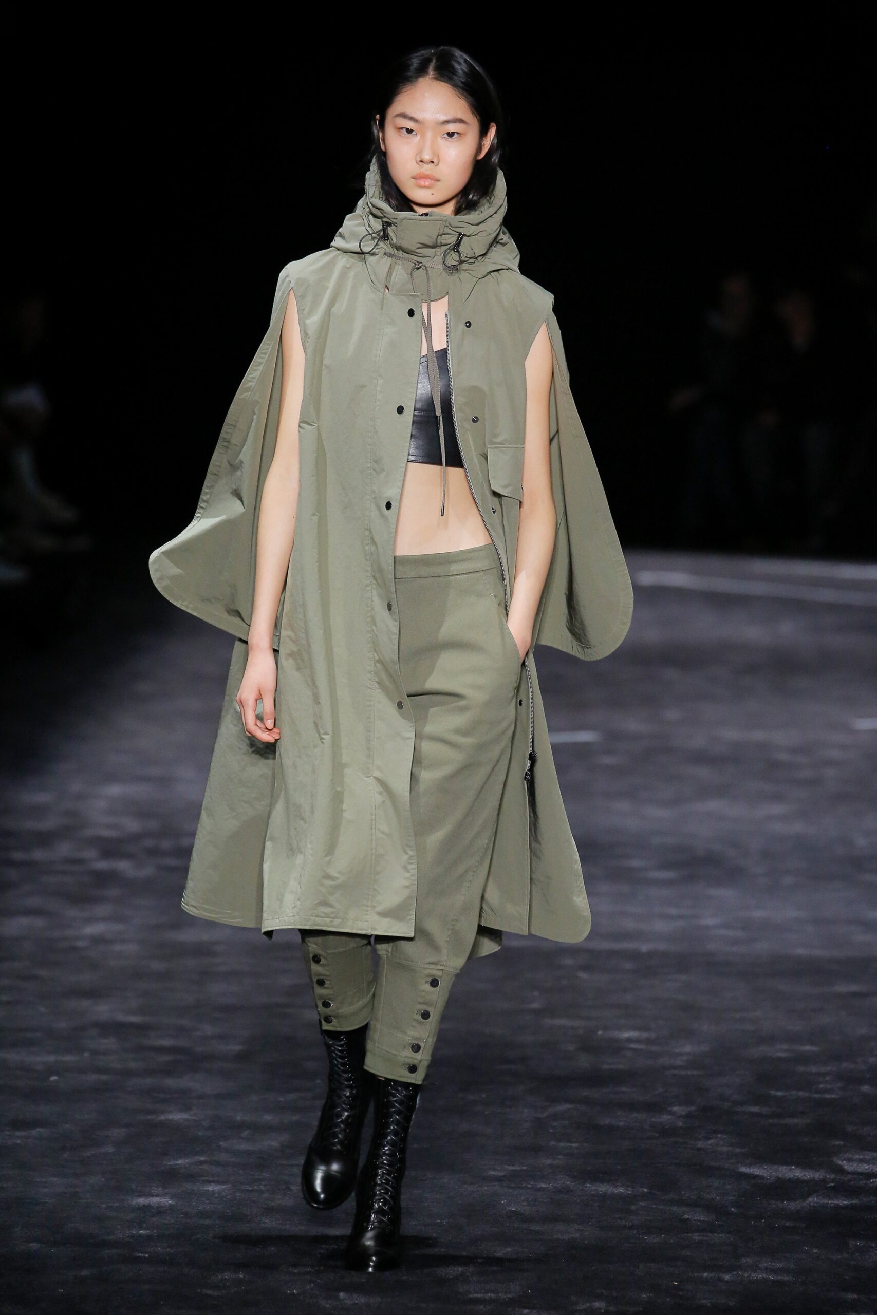 Neil Barrett F/W 18 Menswear Look 6