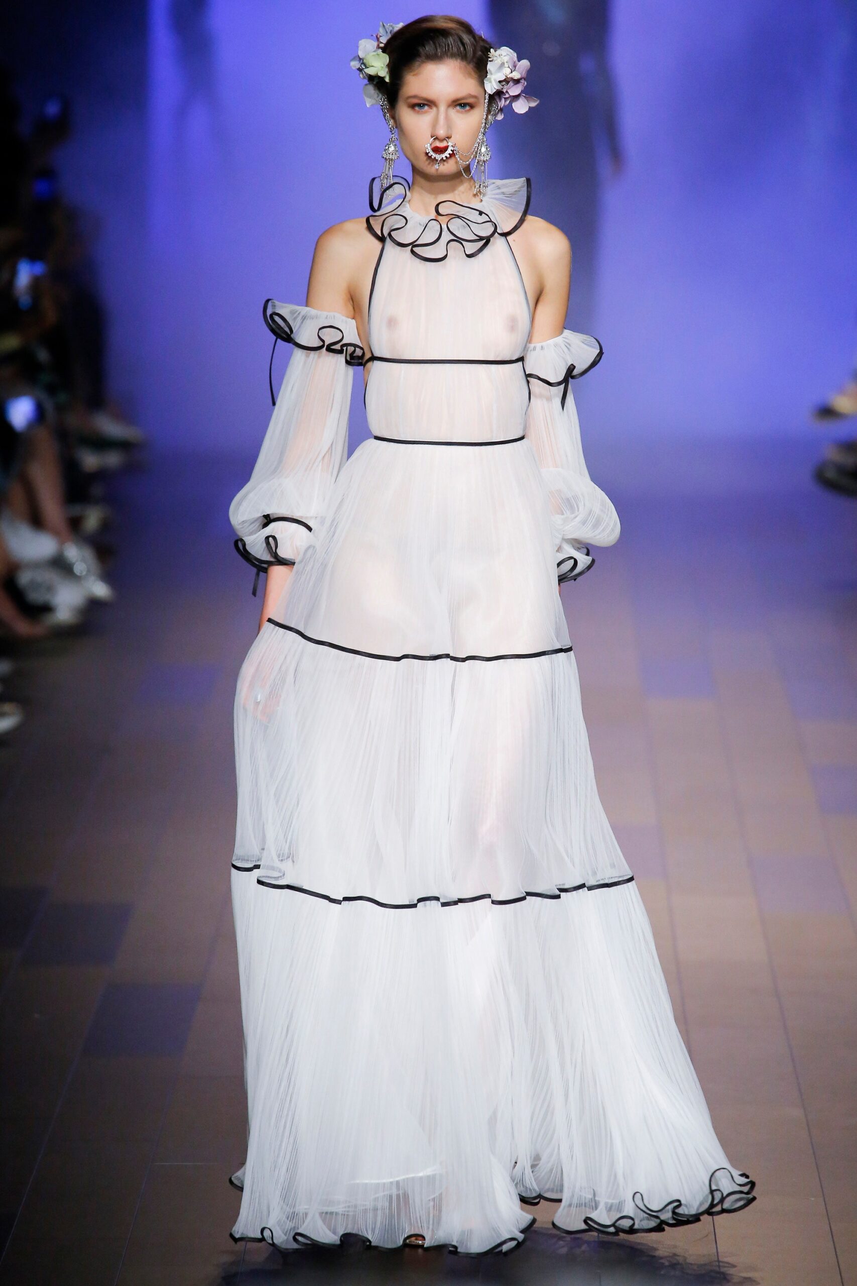 Naeem Khan S/S 18 Look 4