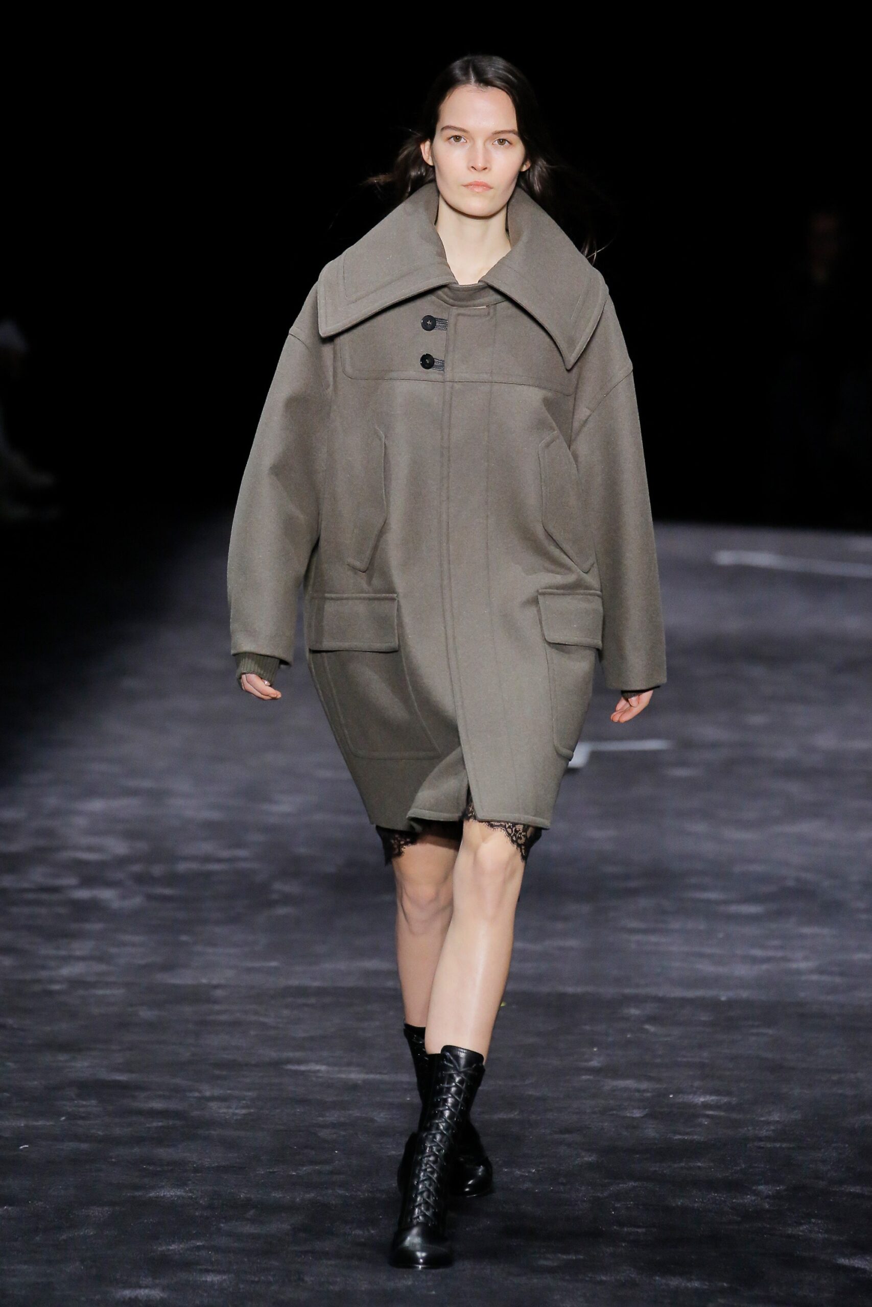 Neil Barrett F/W 18 Menswear Look 8