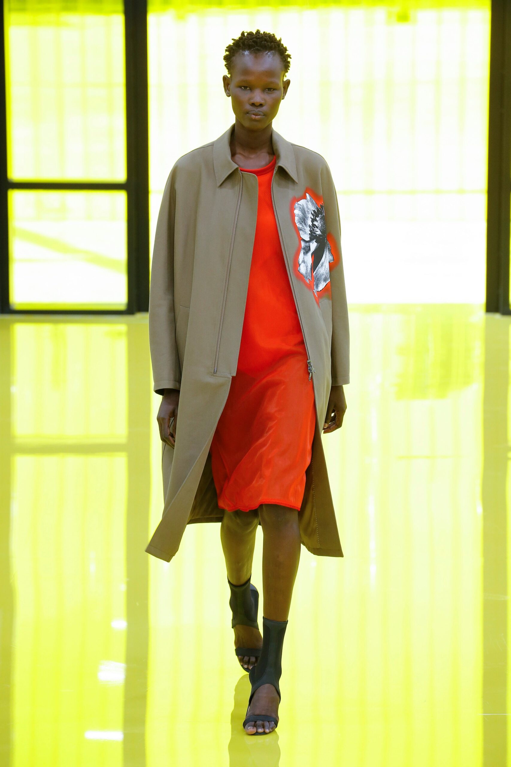 Neil Barrett S/S 19 Menswear Look 2