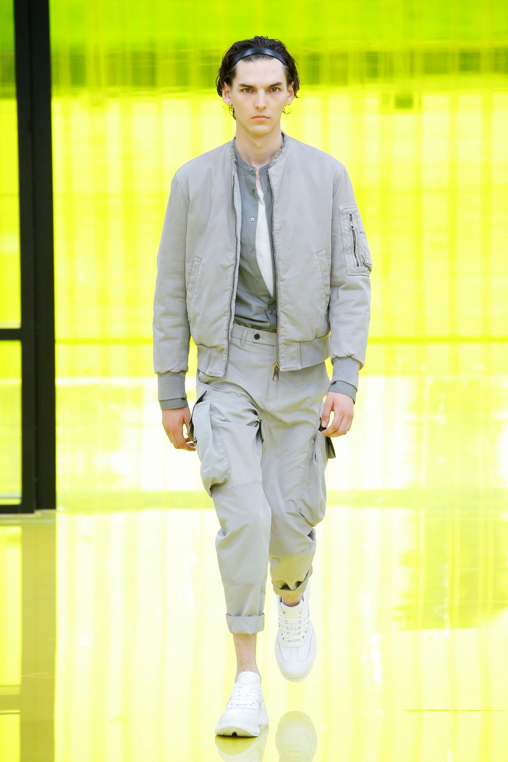 Neil Barrett S/S 19 Menswear Look 6