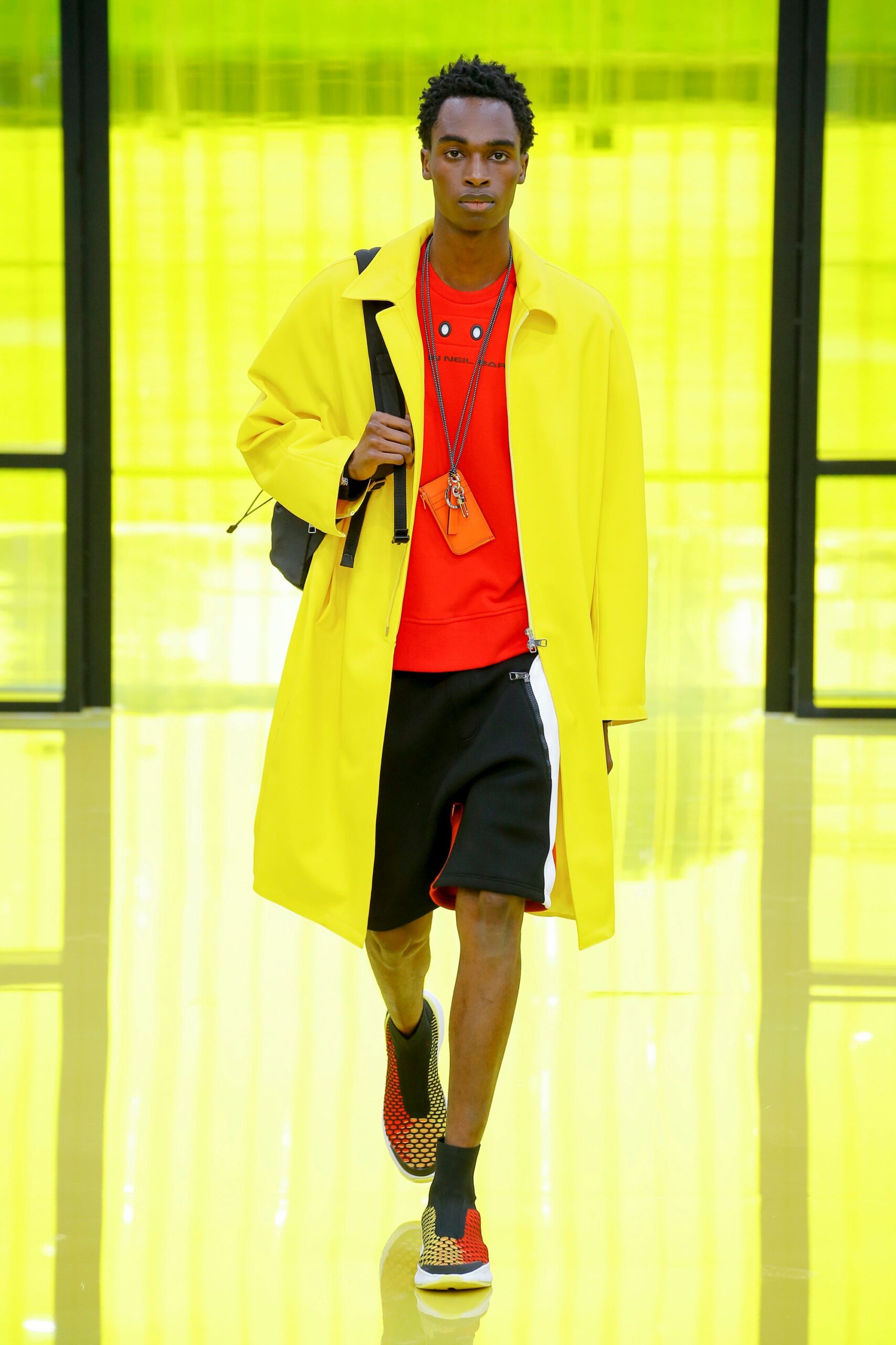 Neil Barrett S/S 19 Menswear Look 8
