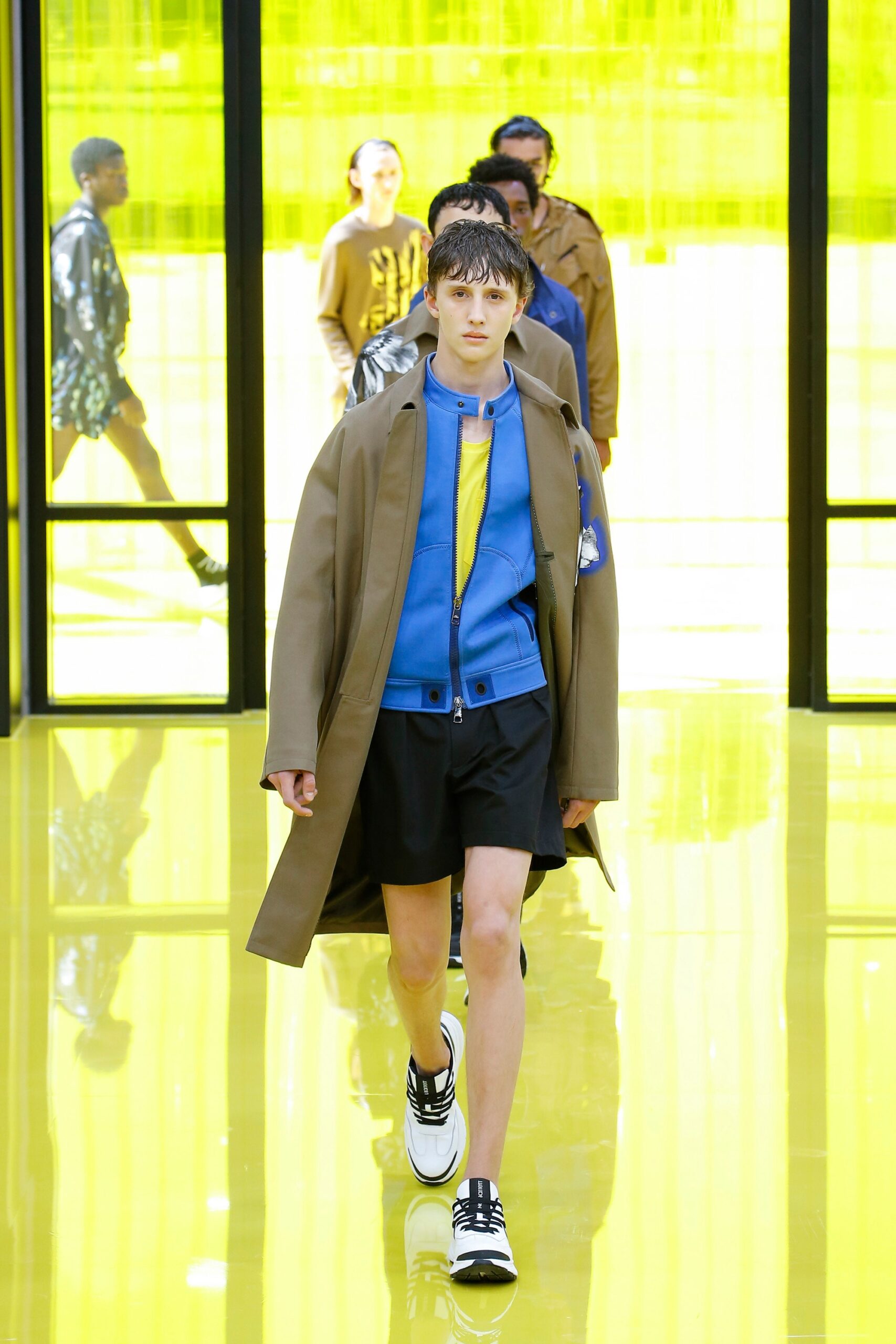 Neil Barrett S/S 19 Menswear Look 10