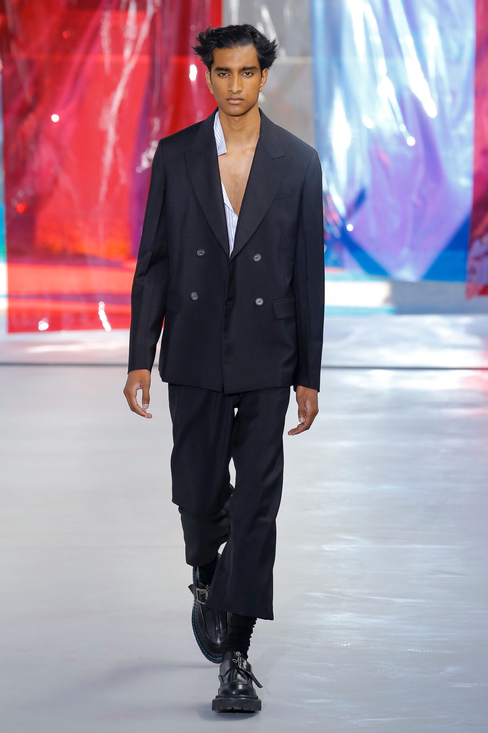 No. 21 S/S 19 Menswear Look 2