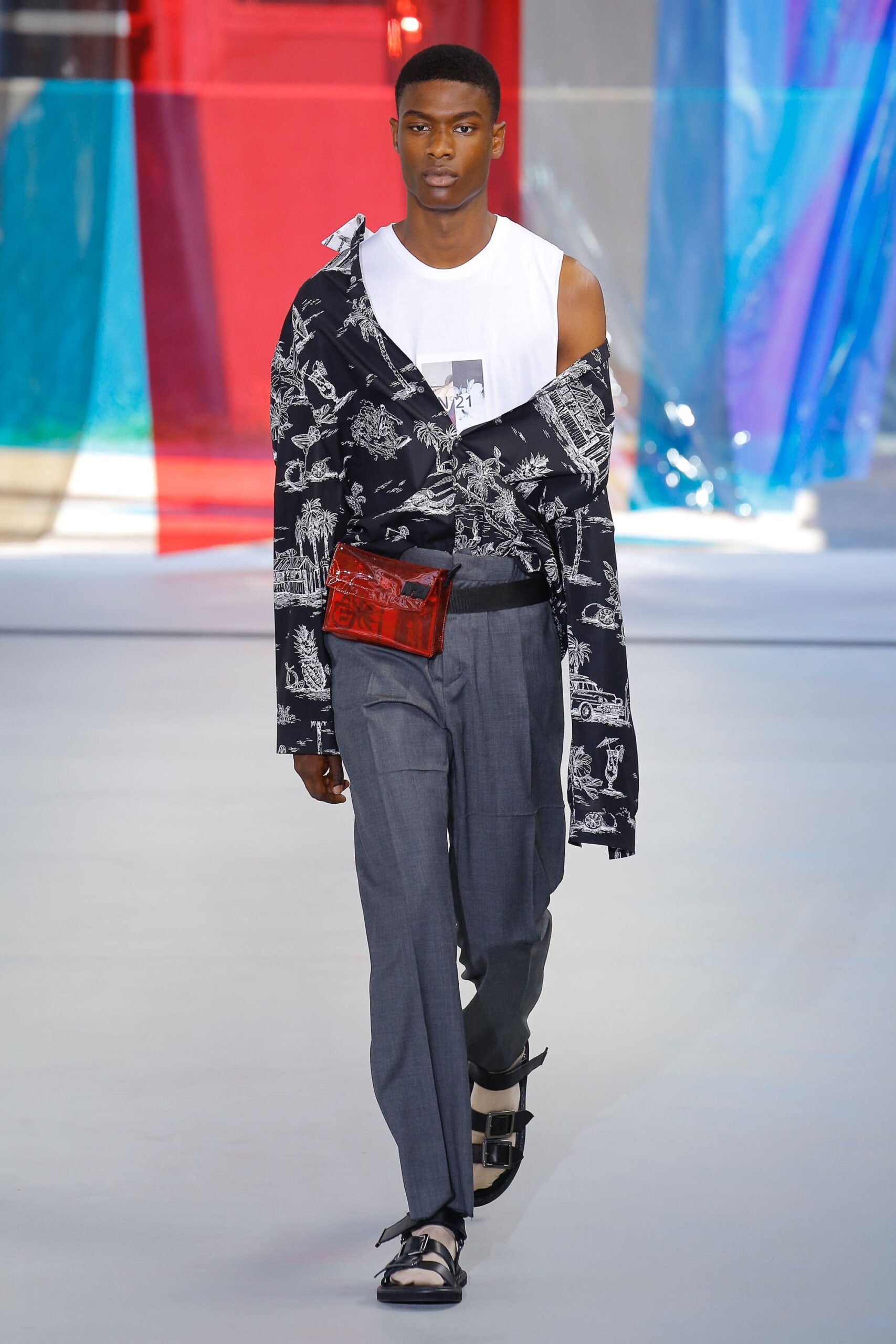No. 21 S/S 19 Menswear Look 5