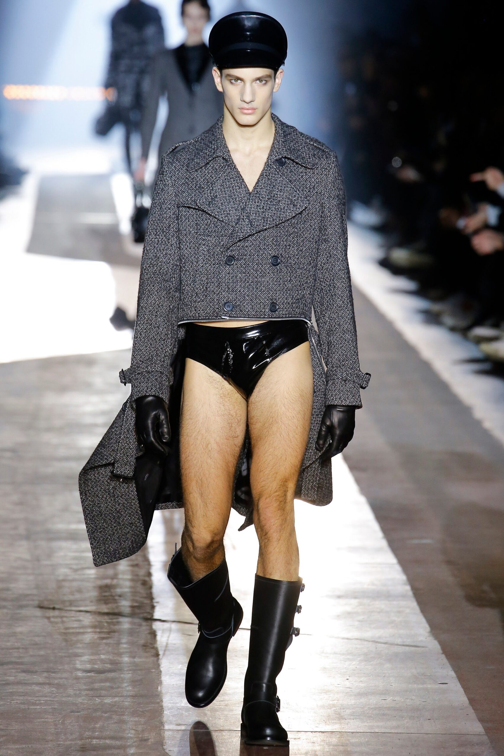 Moschino F/W 18 Menswear Look 13