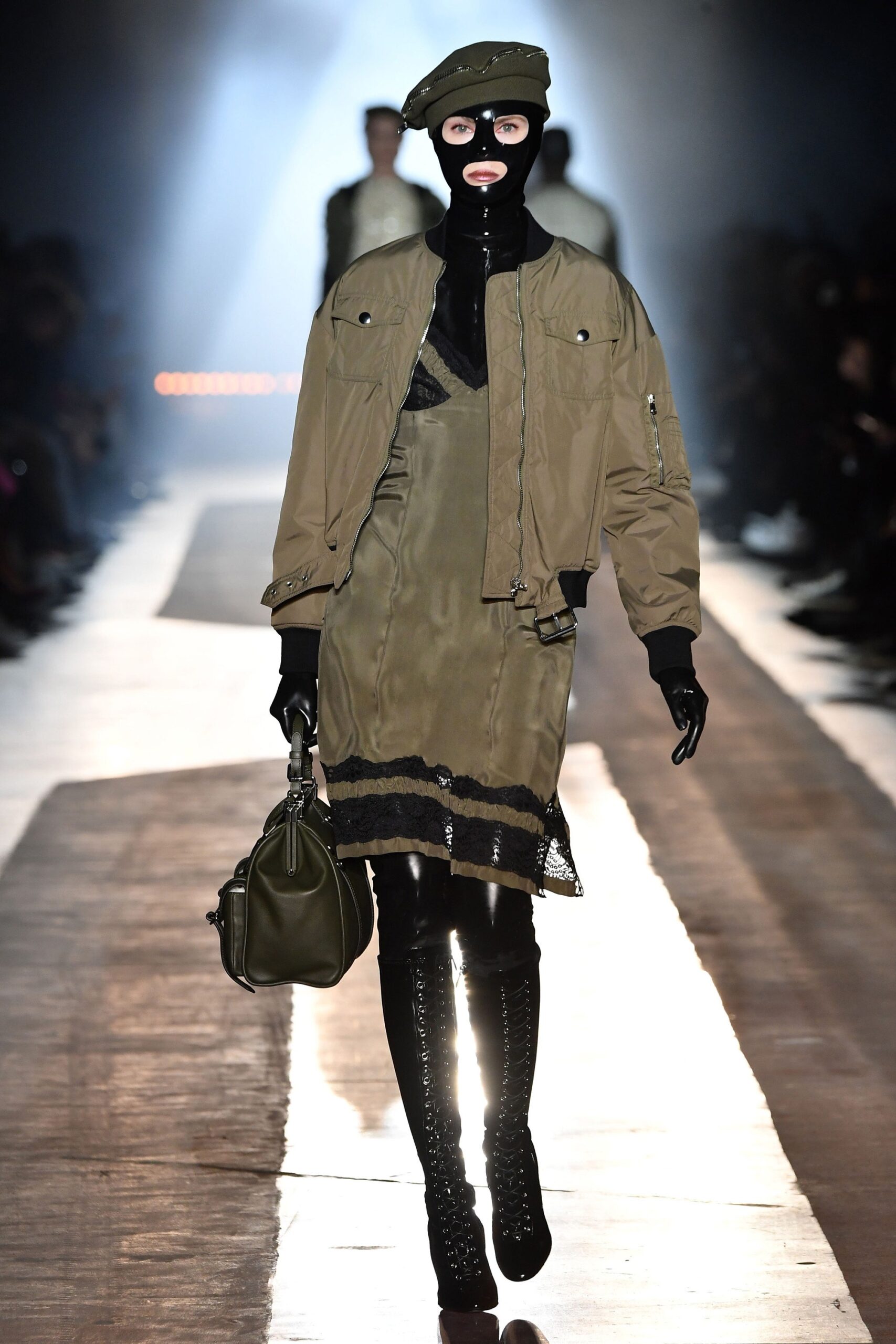 Moschino F/W 18 Menswear Look 21