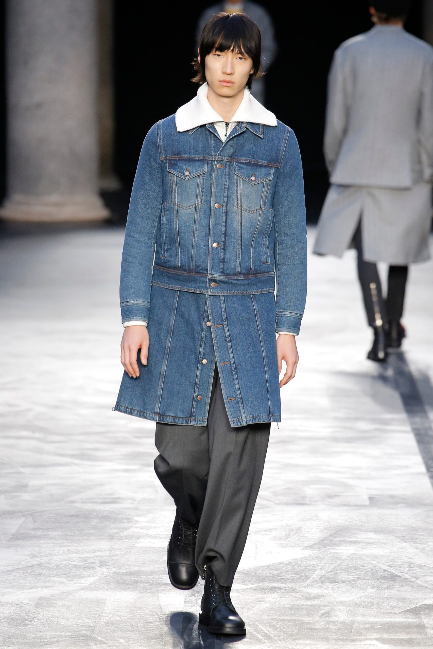 Neil Barrett F/W 17 Menswear Look 20