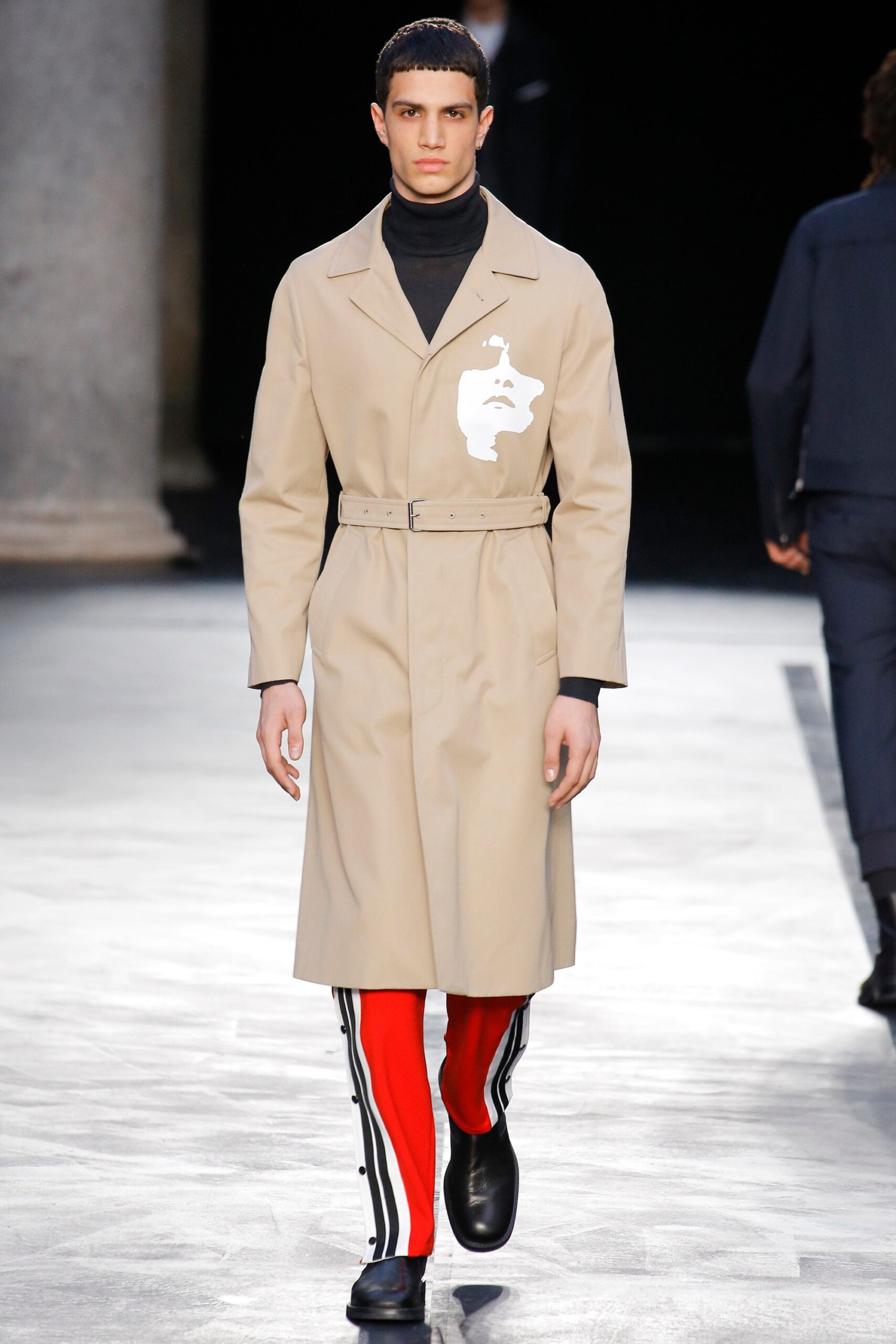 Neil Barrett F/W 17 Menswear Look 29