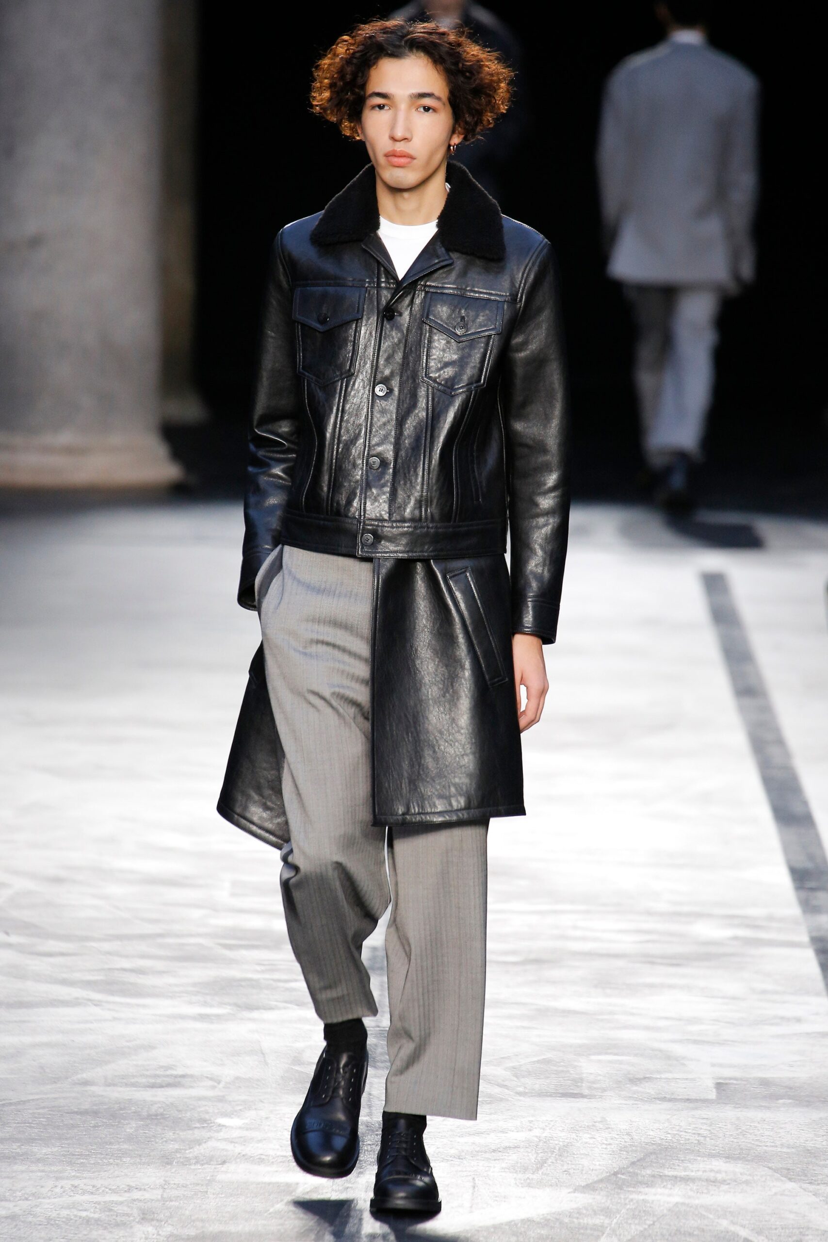 Neil Barrett F/W 17 Menswear Look 32