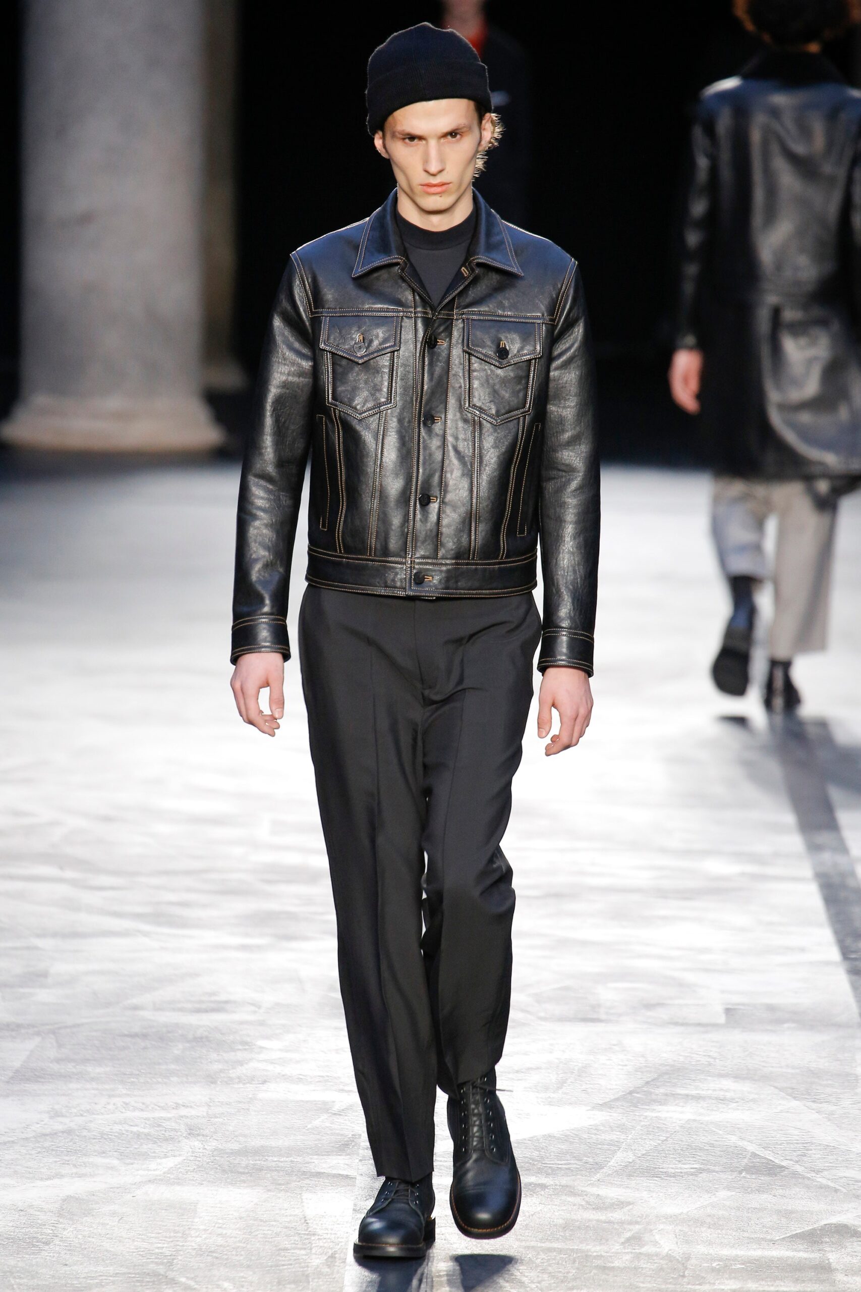 Neil Barrett F/W 17 Menswear Look 37