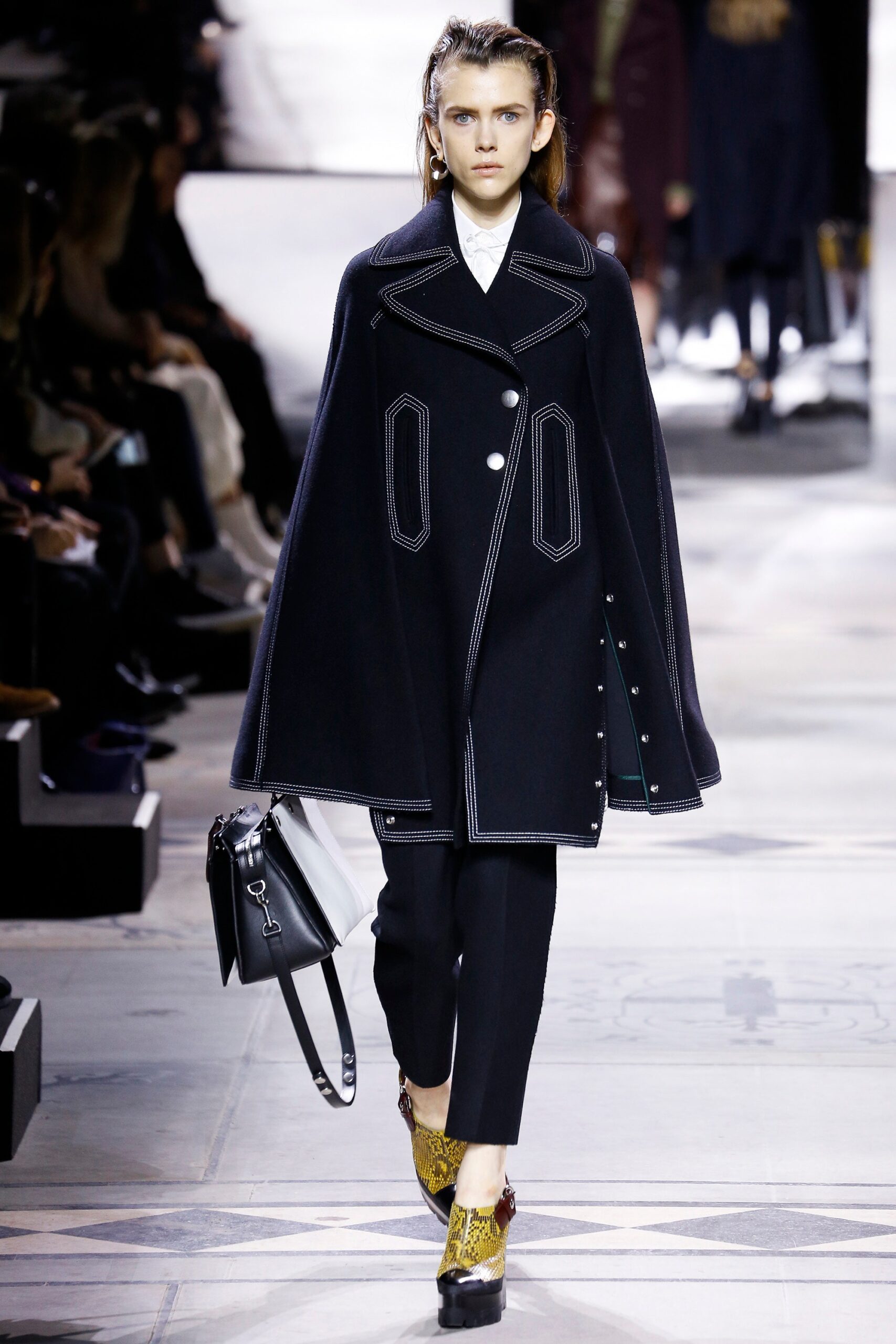 Mulberry F/W 16 Look 3