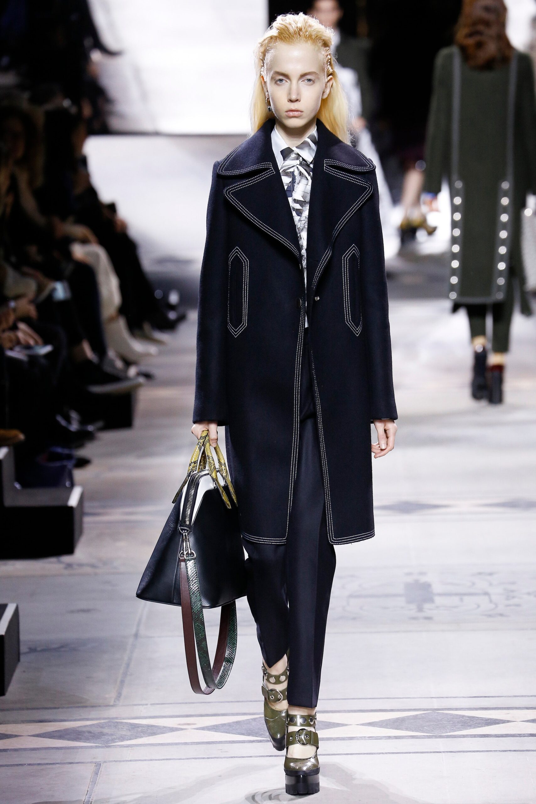Mulberry F/W 16 Look 6