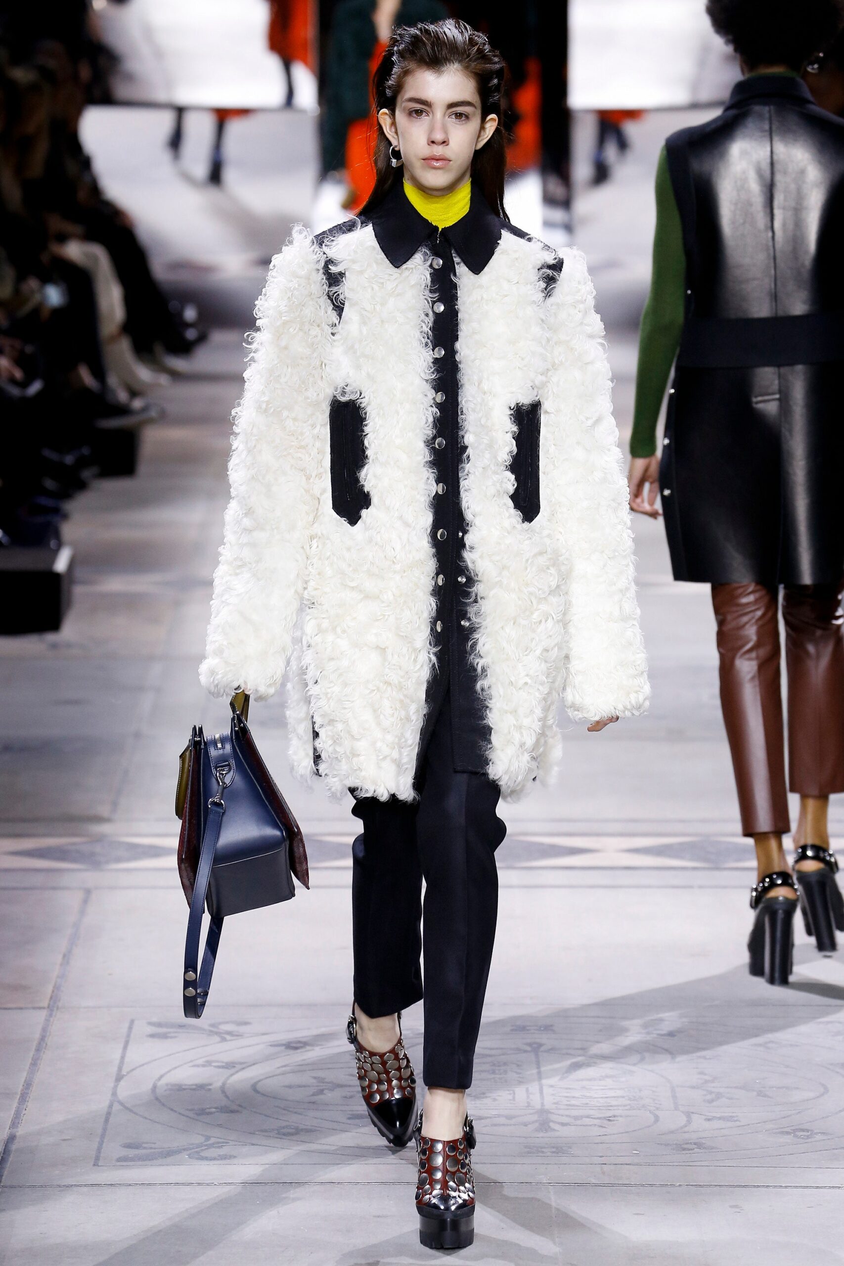 Mulberry F/W 16 Look 13