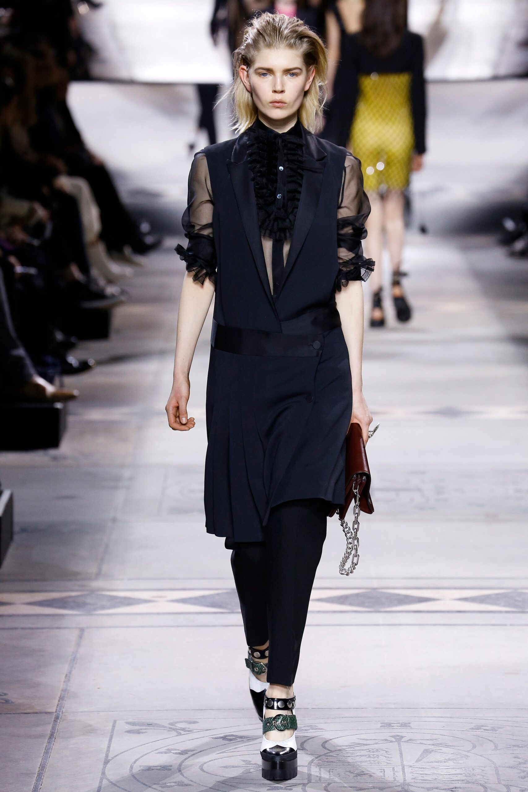 Mulberry F/W 16 Look 26