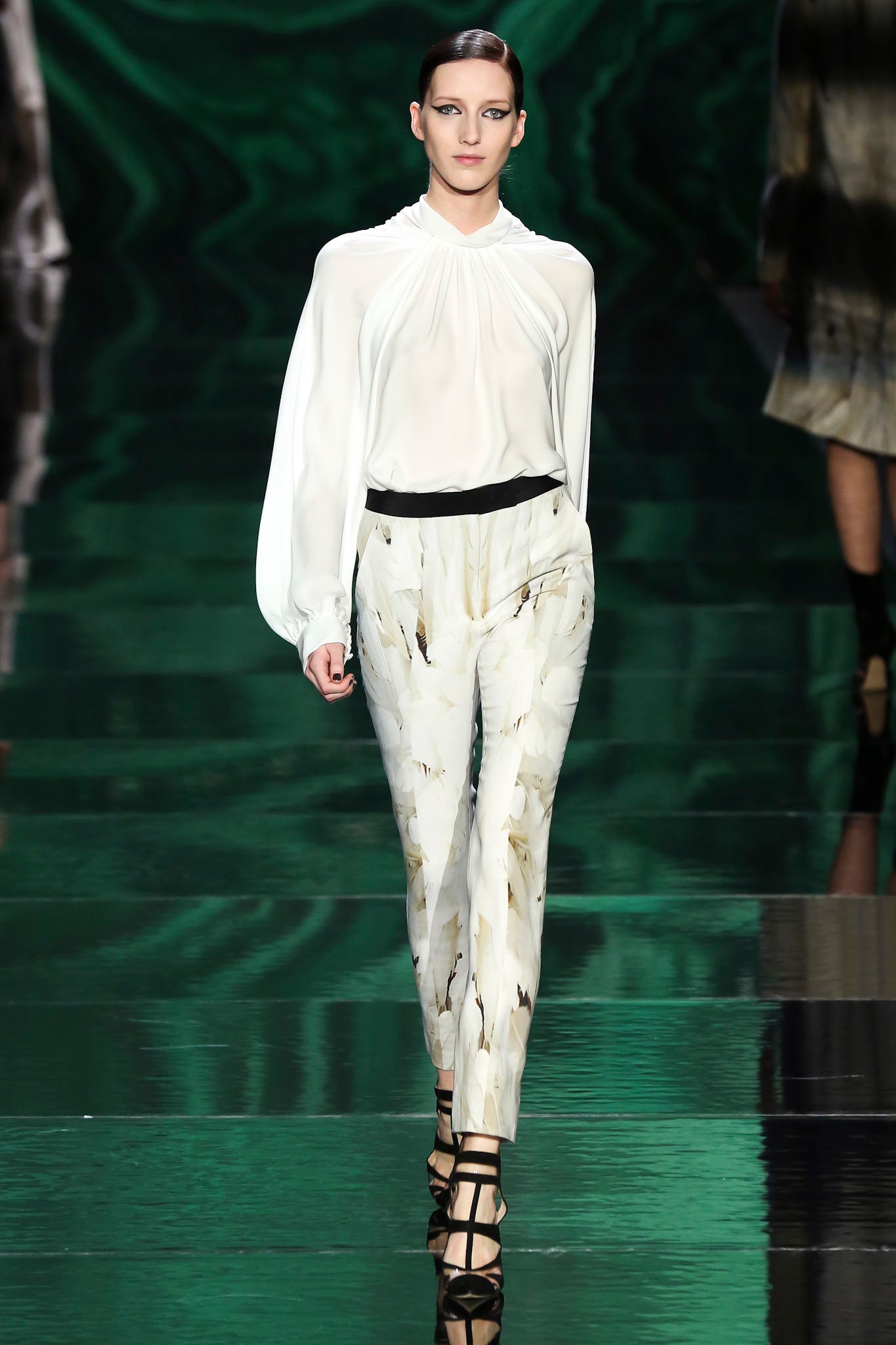 Monique Lhuillier F/W 13 Look 5