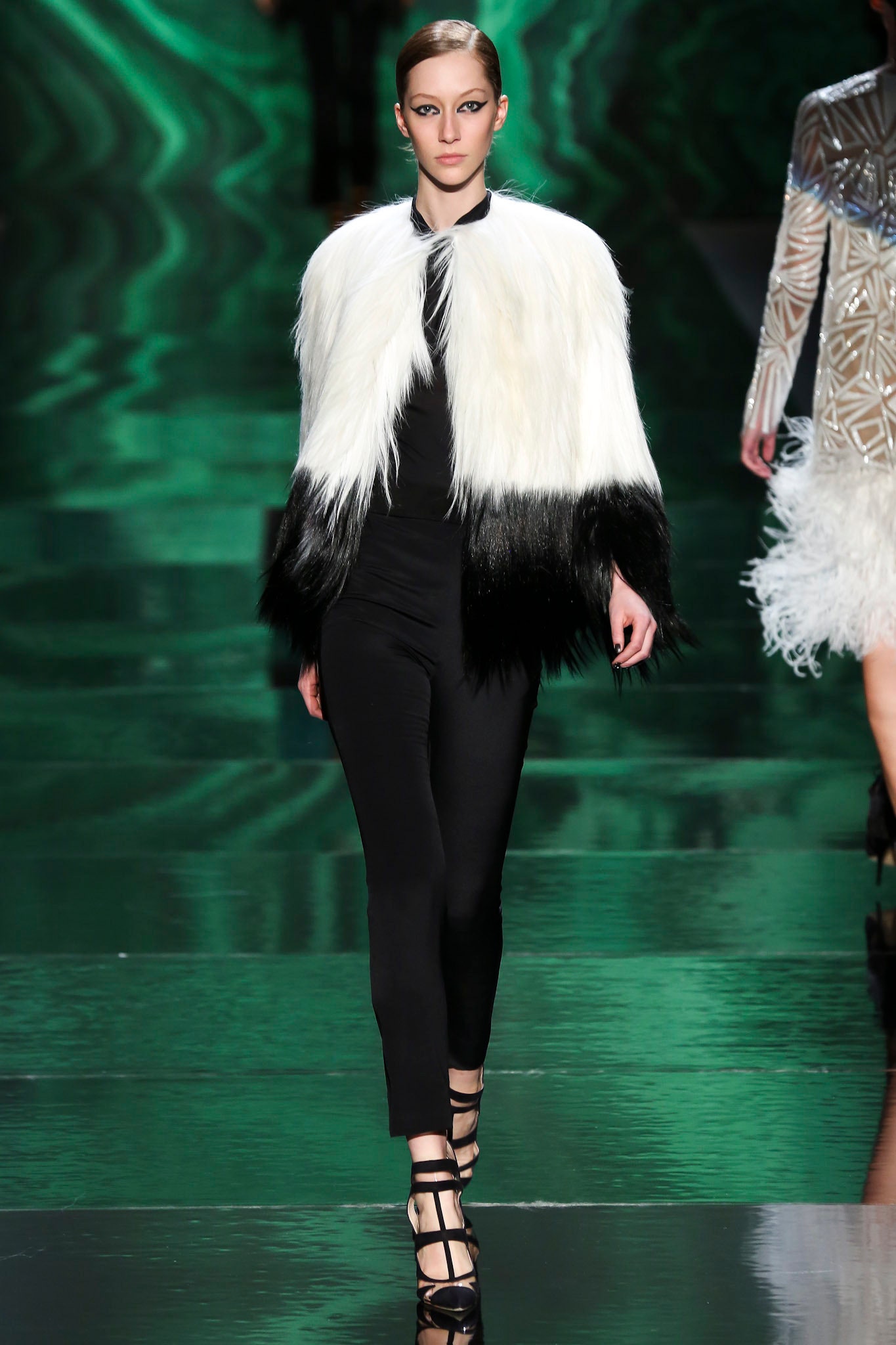 Monique Lhuillier F/W 13 Look 10
