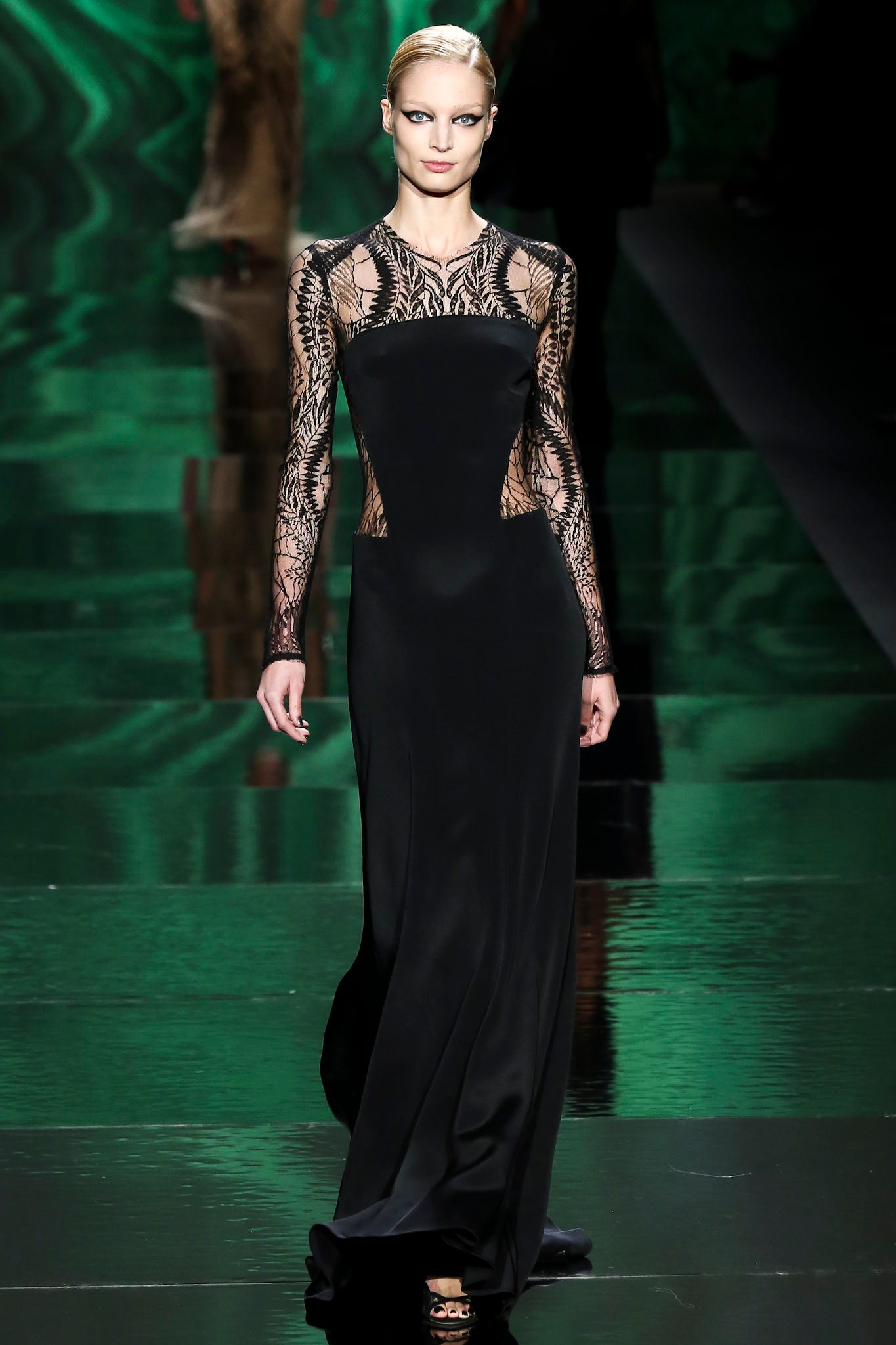 Monique Lhuillier F/W 13 Look 23