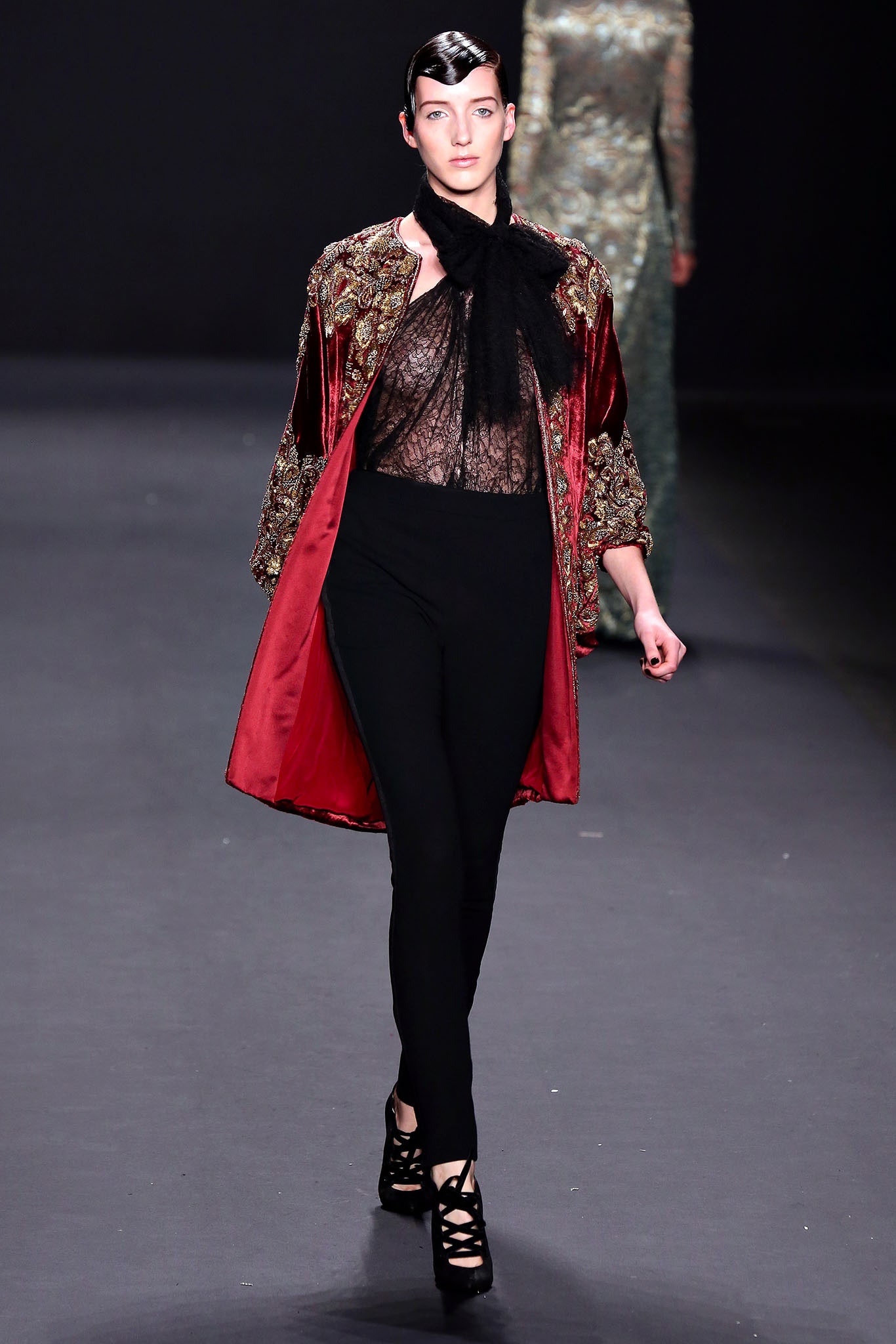 Naeem Khan F/W 13 Look 36