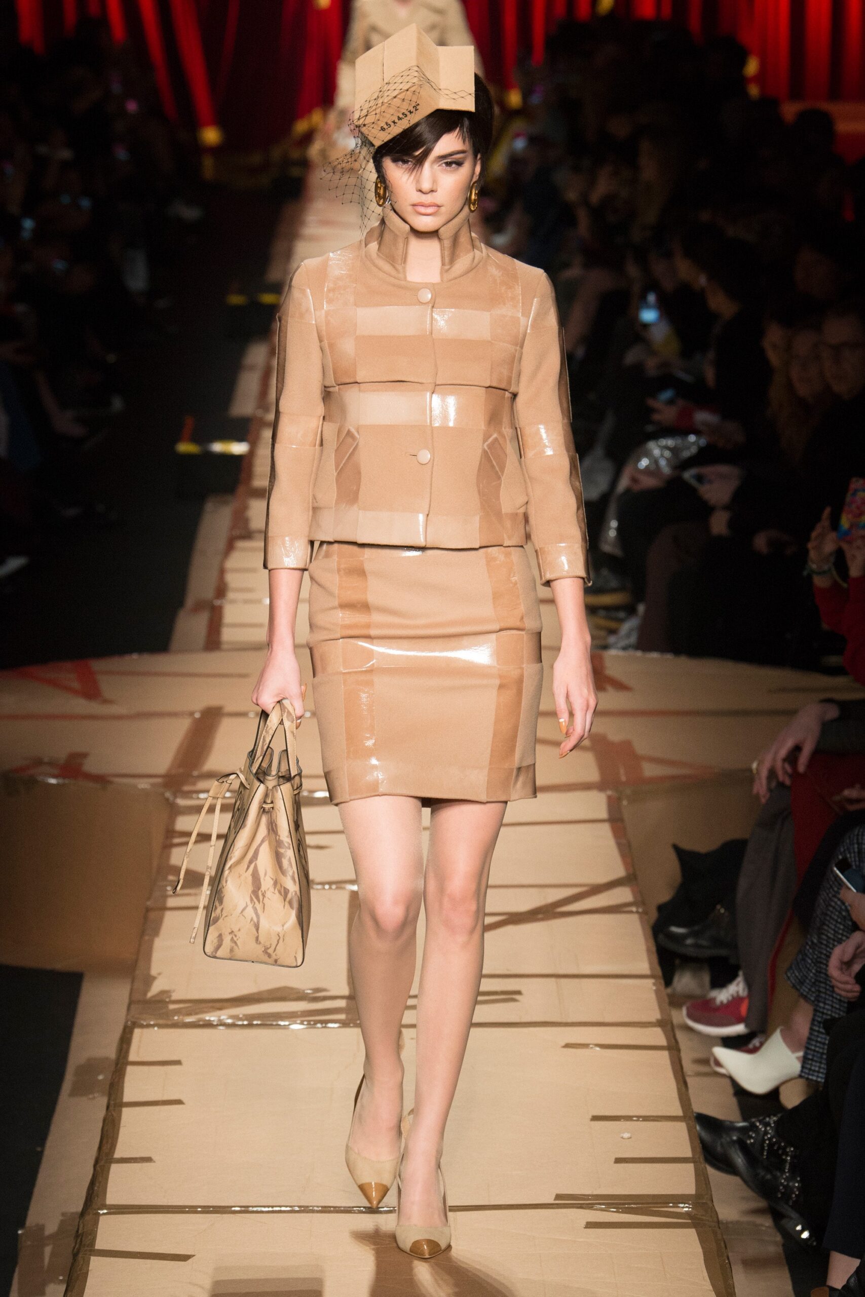 Moschino Fall 2017 Ready-to-Wear