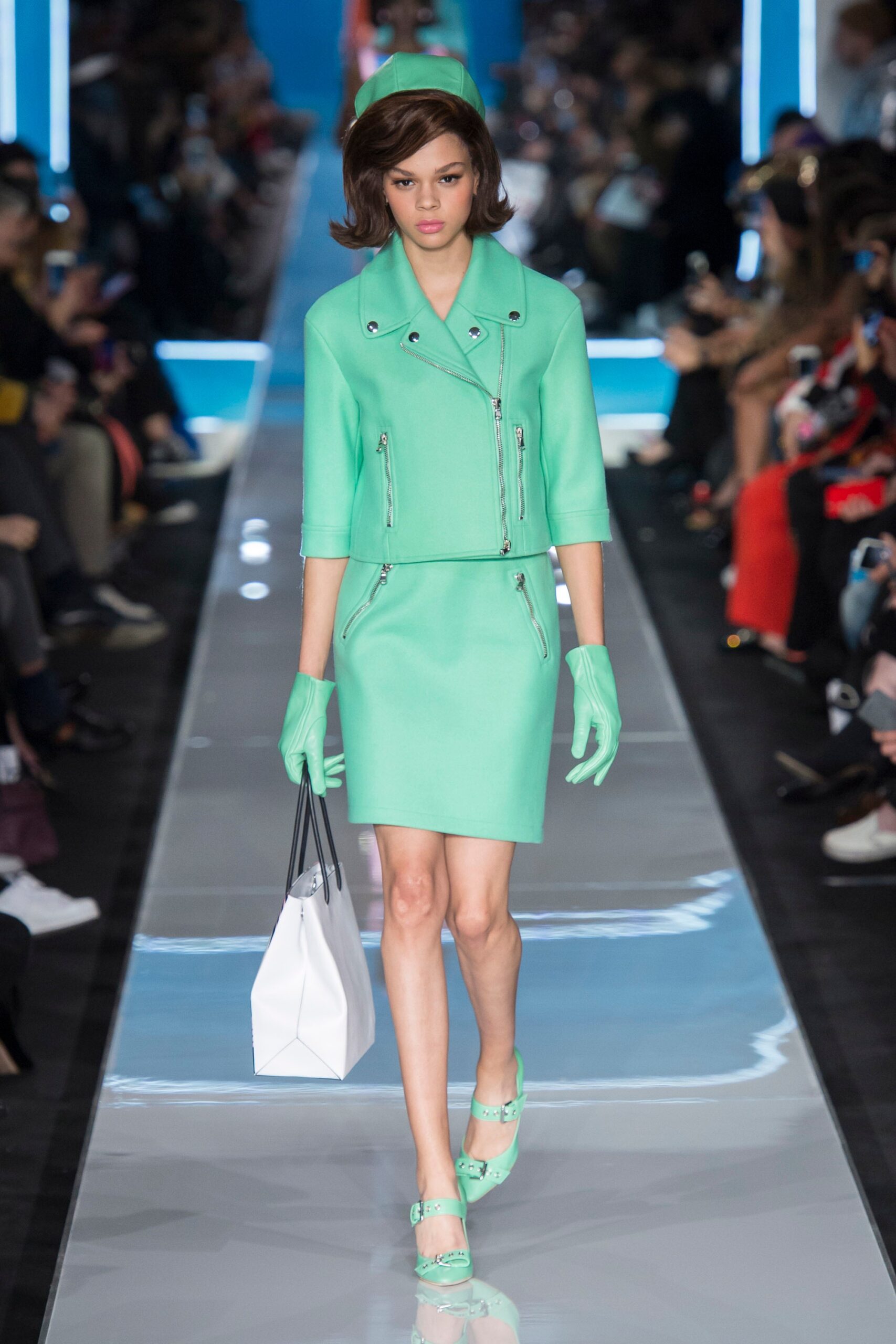 Moschino F/W 18 Look 3