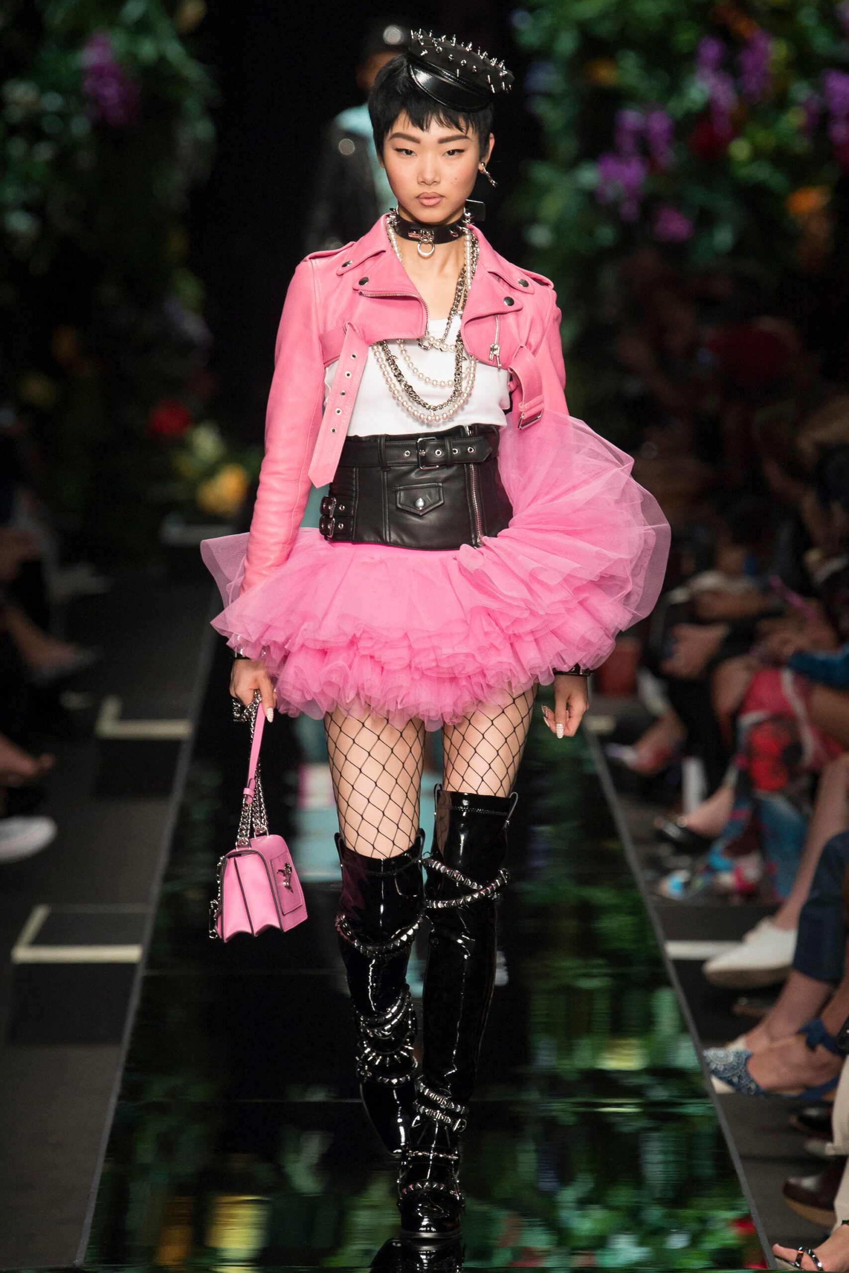 Moschino S/S 18 Look 5