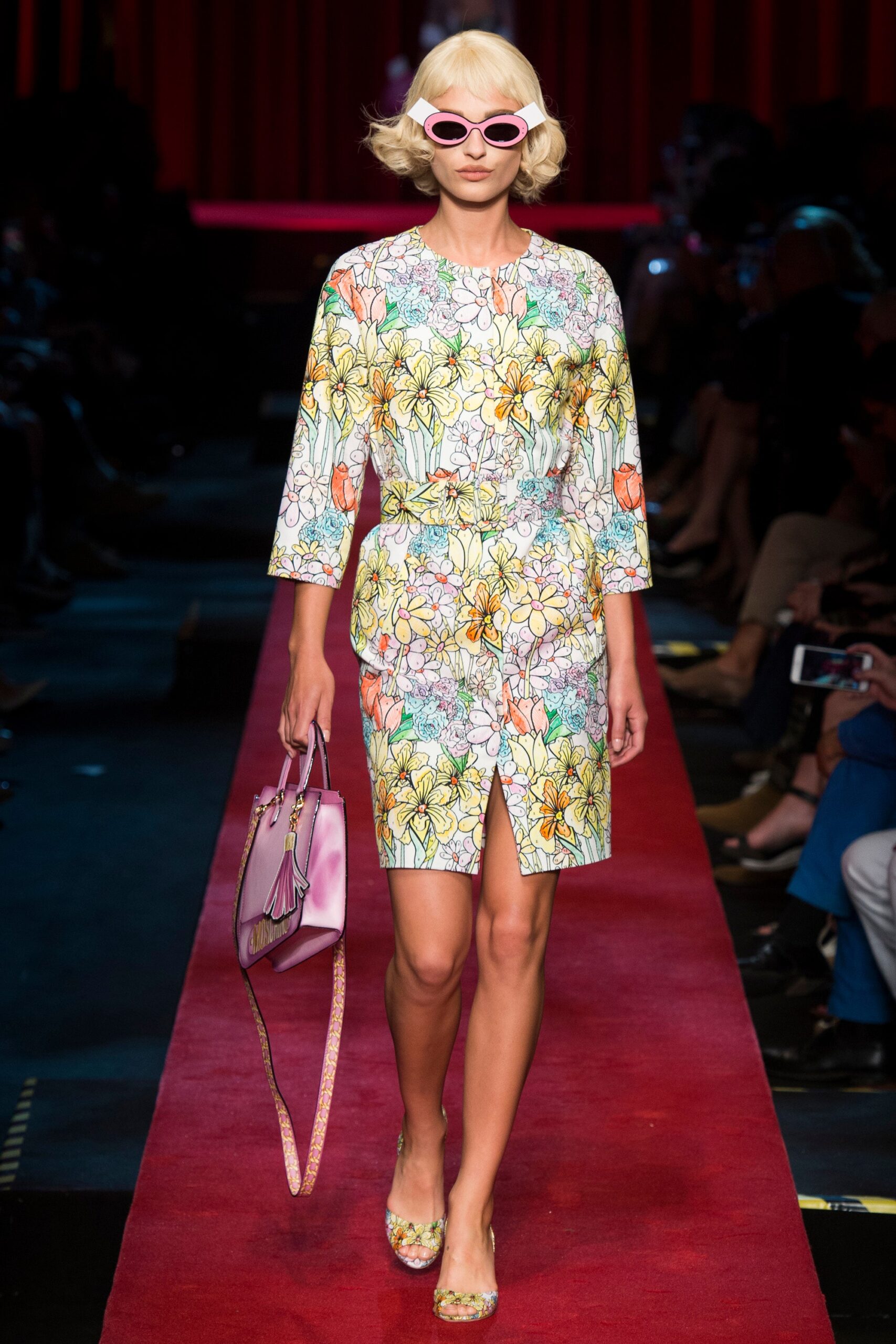 Moschino S/S 17 Look 7