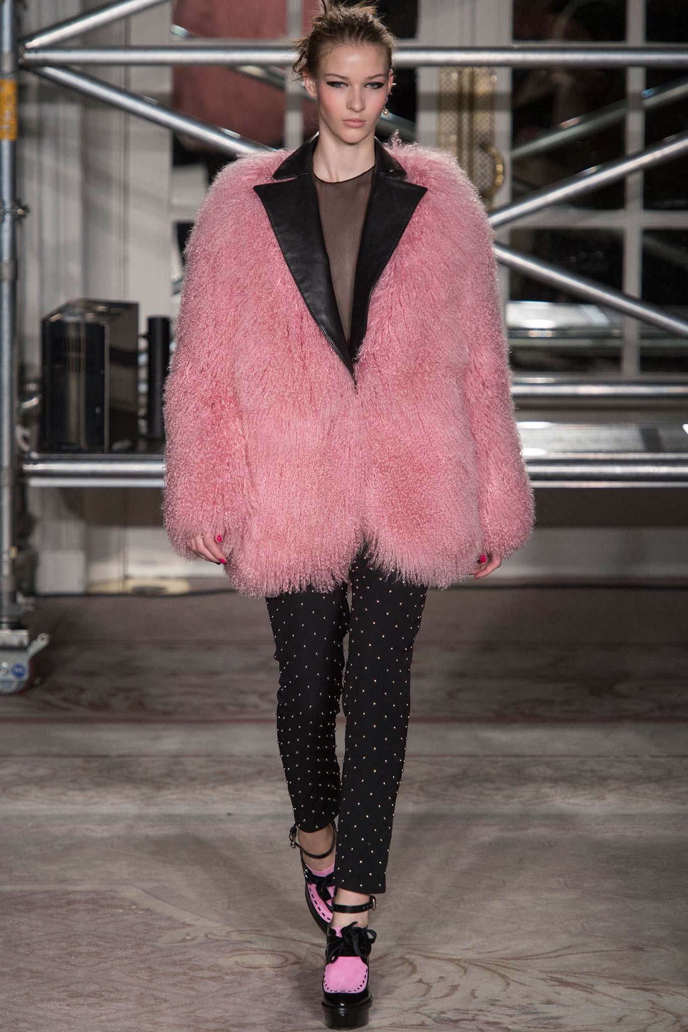 Moschino Cheap And Chic F/W 13 Look 19