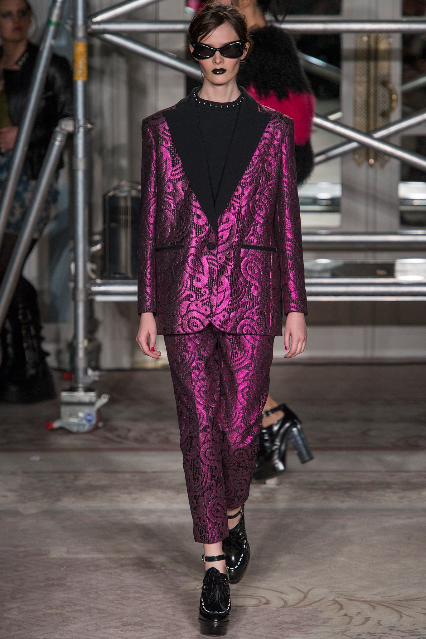 Moschino Cheap And Chic F/W 13 Look 25