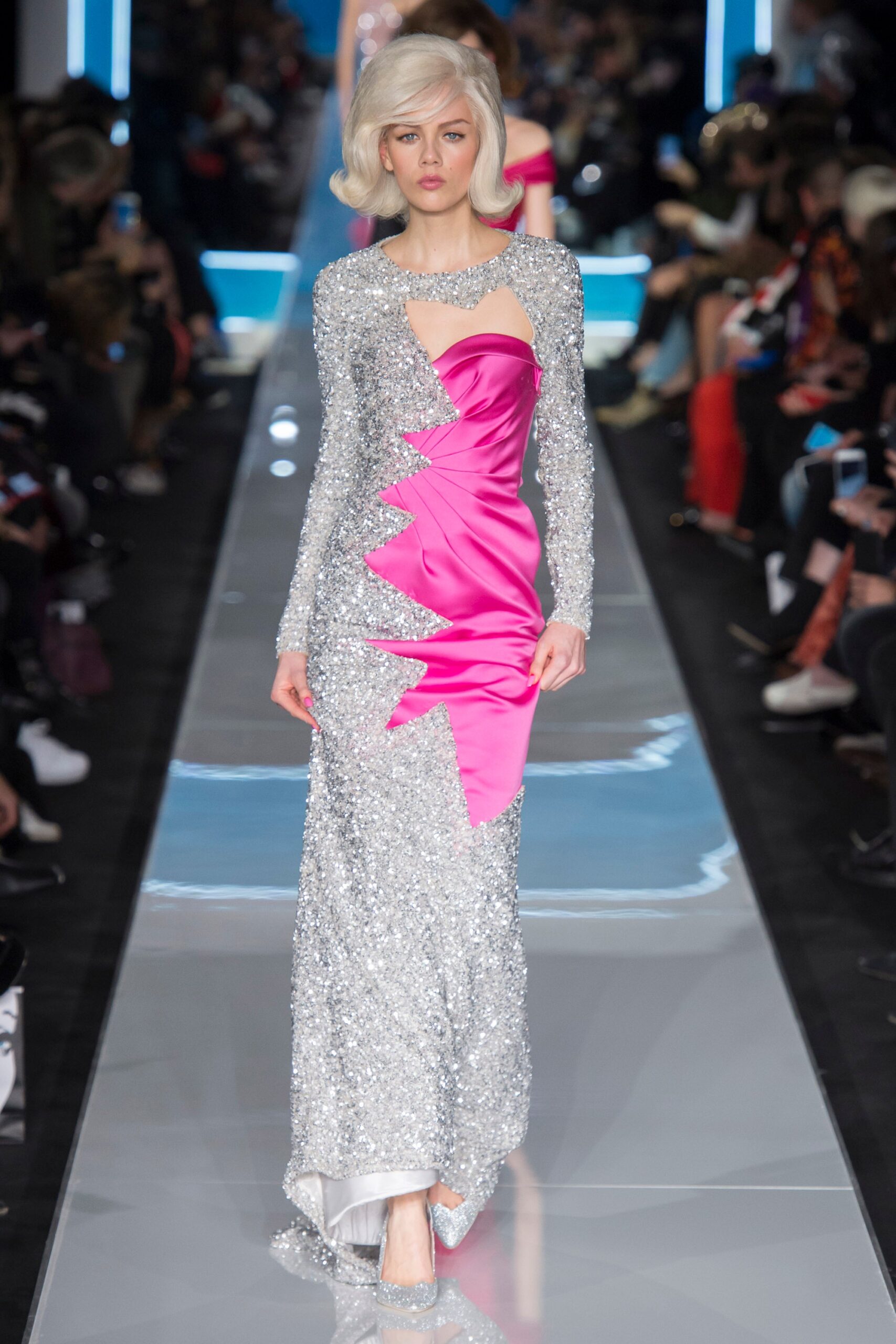 Moschino F/W 18 Look 48