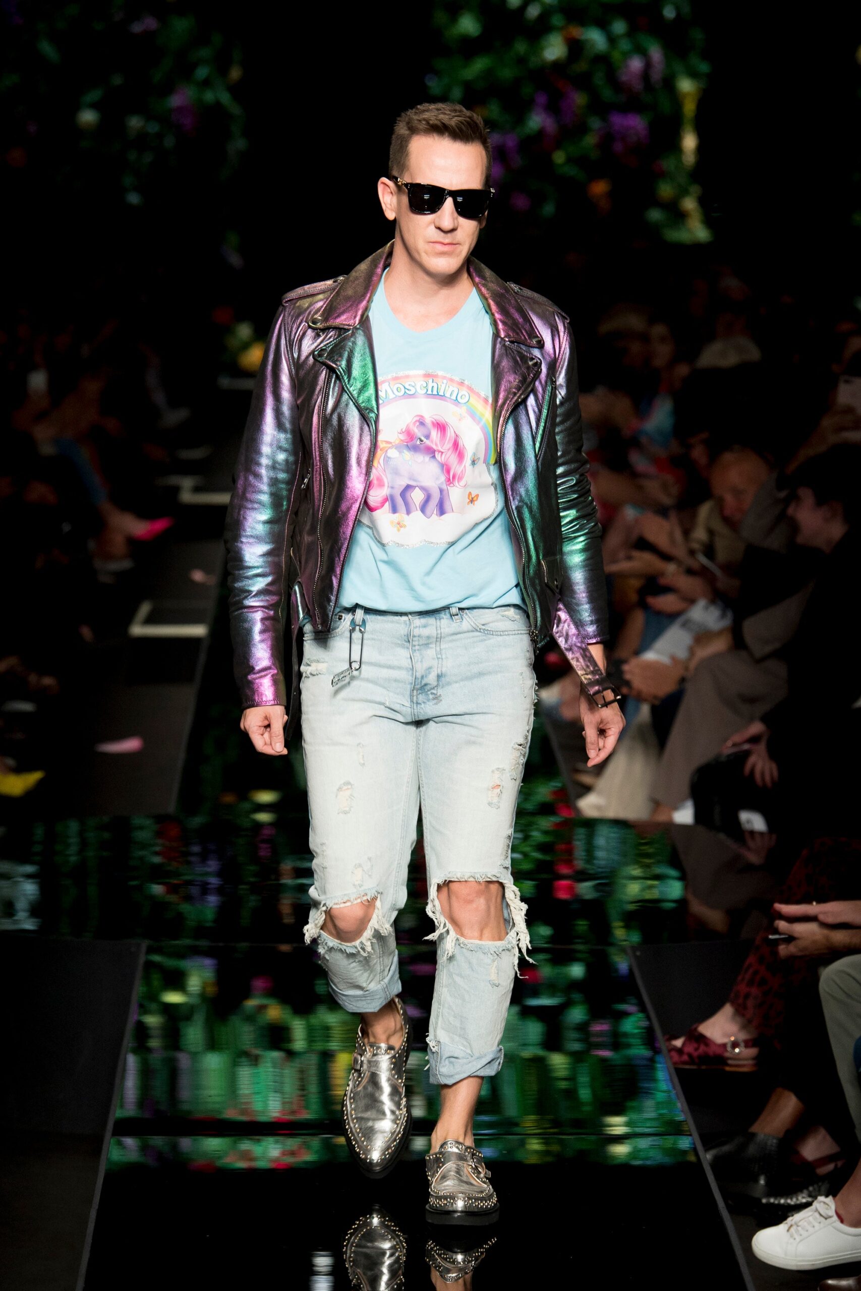 Moschino S/S 18 Look 46