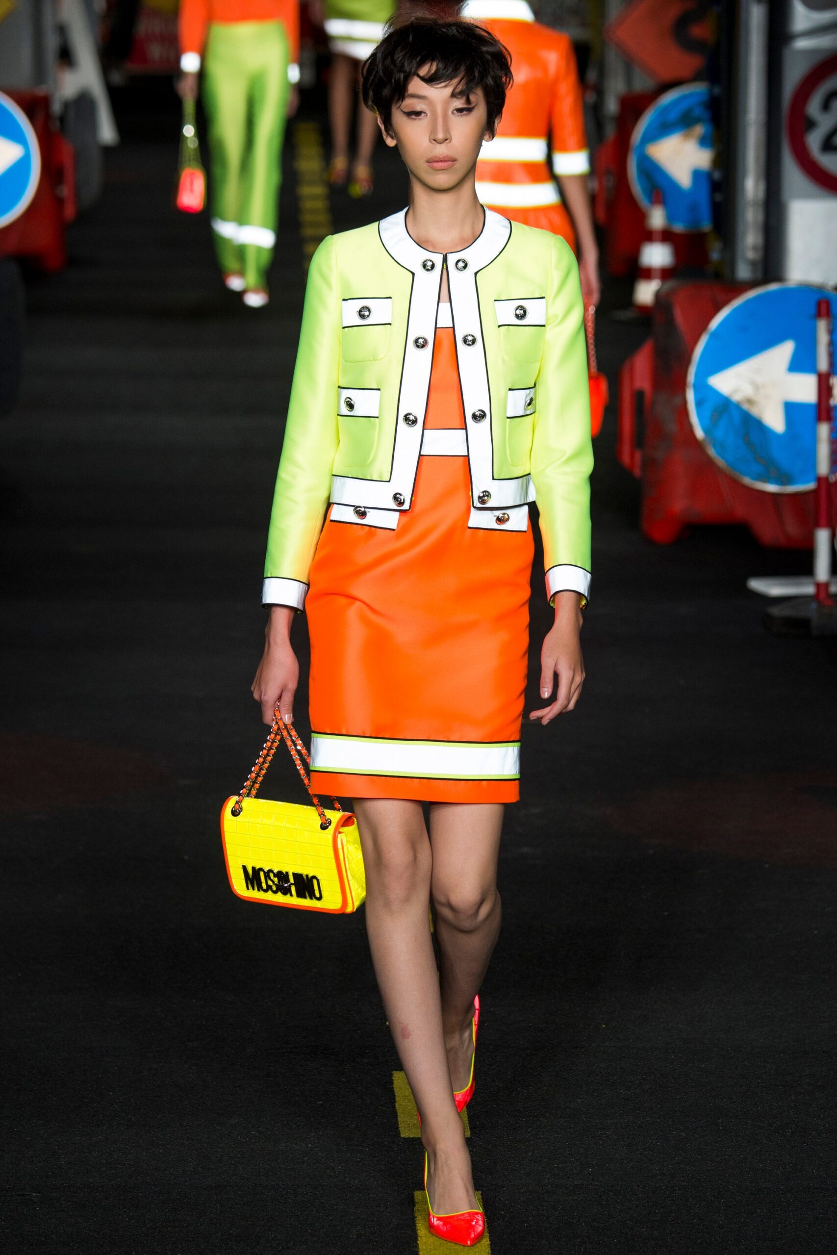 Moschino S/S 16 Look 3