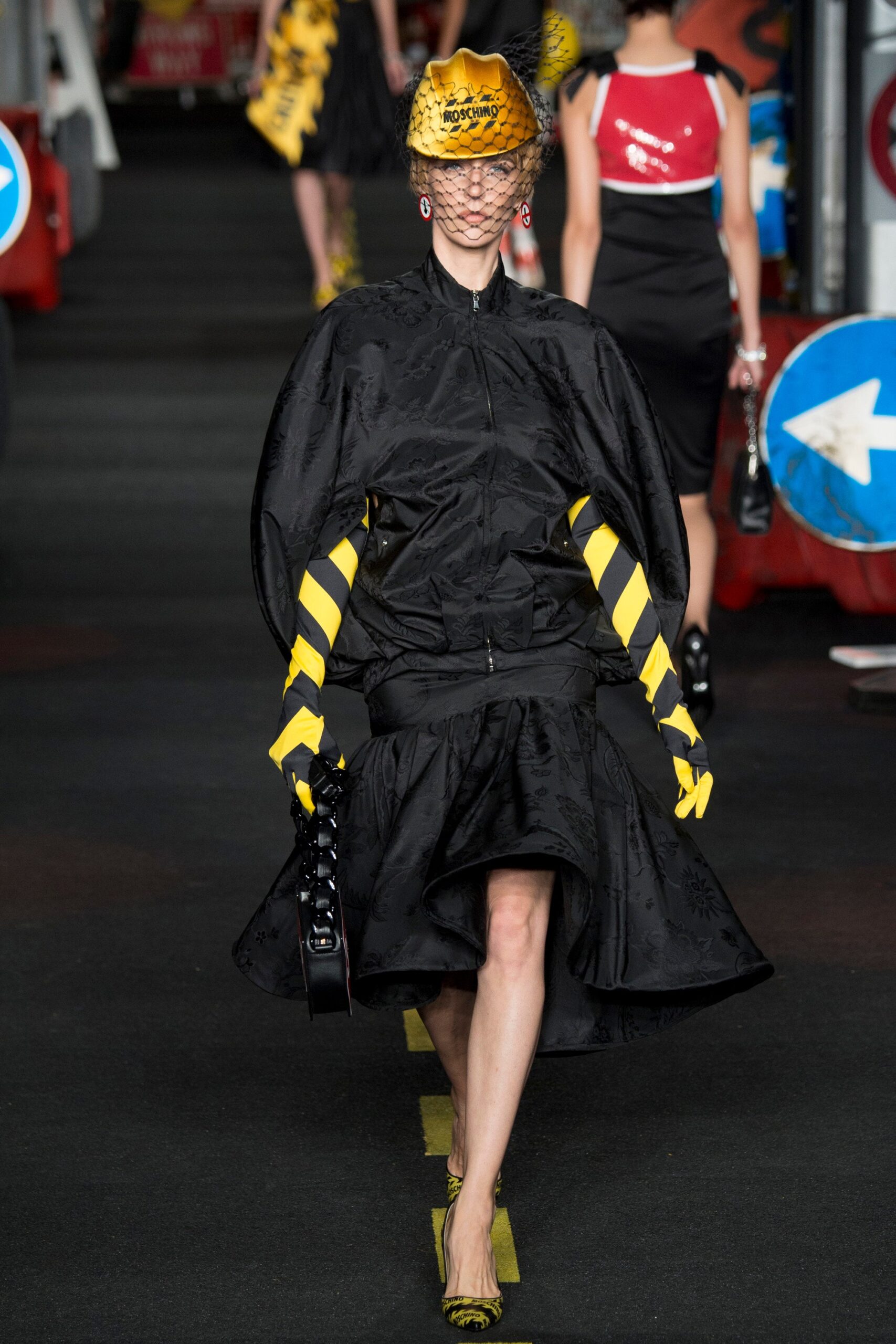 Moschino S/S 16 Look 24