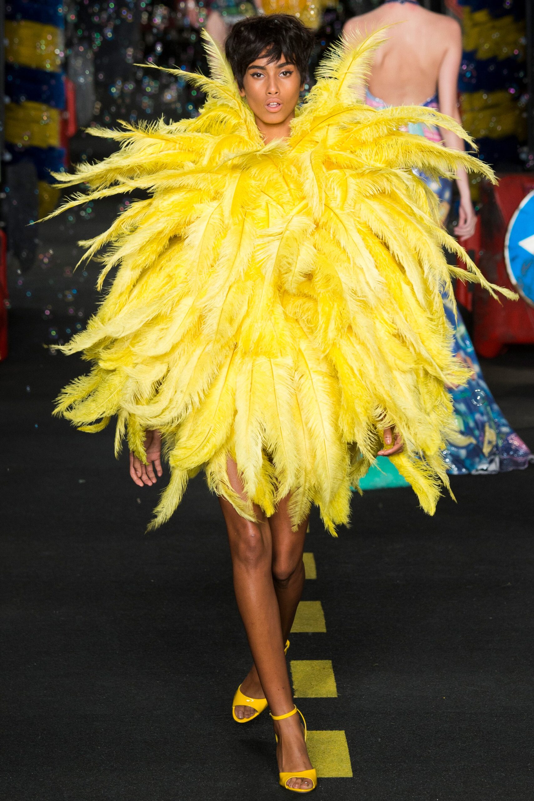 Moschino S/S 16 Look 50