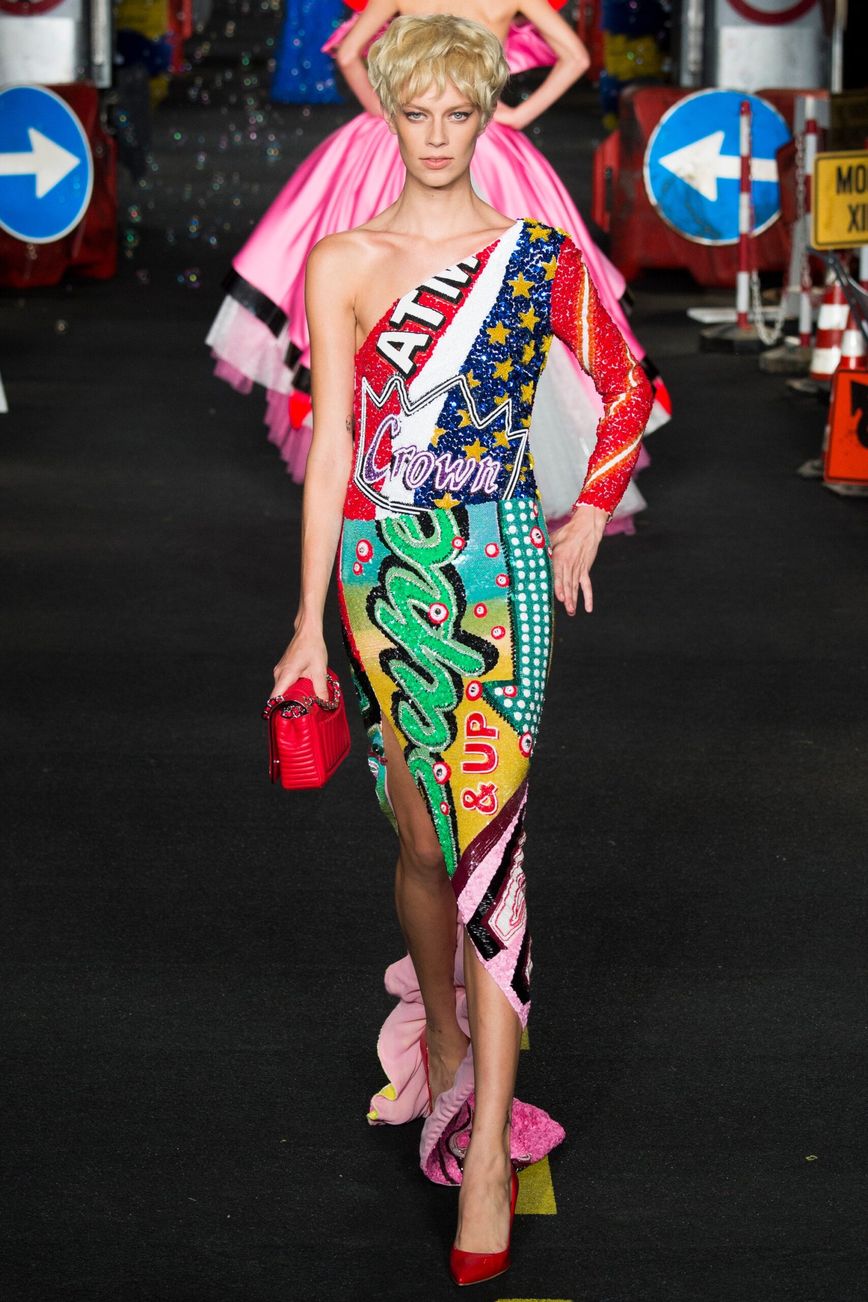 Moschino S/S 16 Look 62