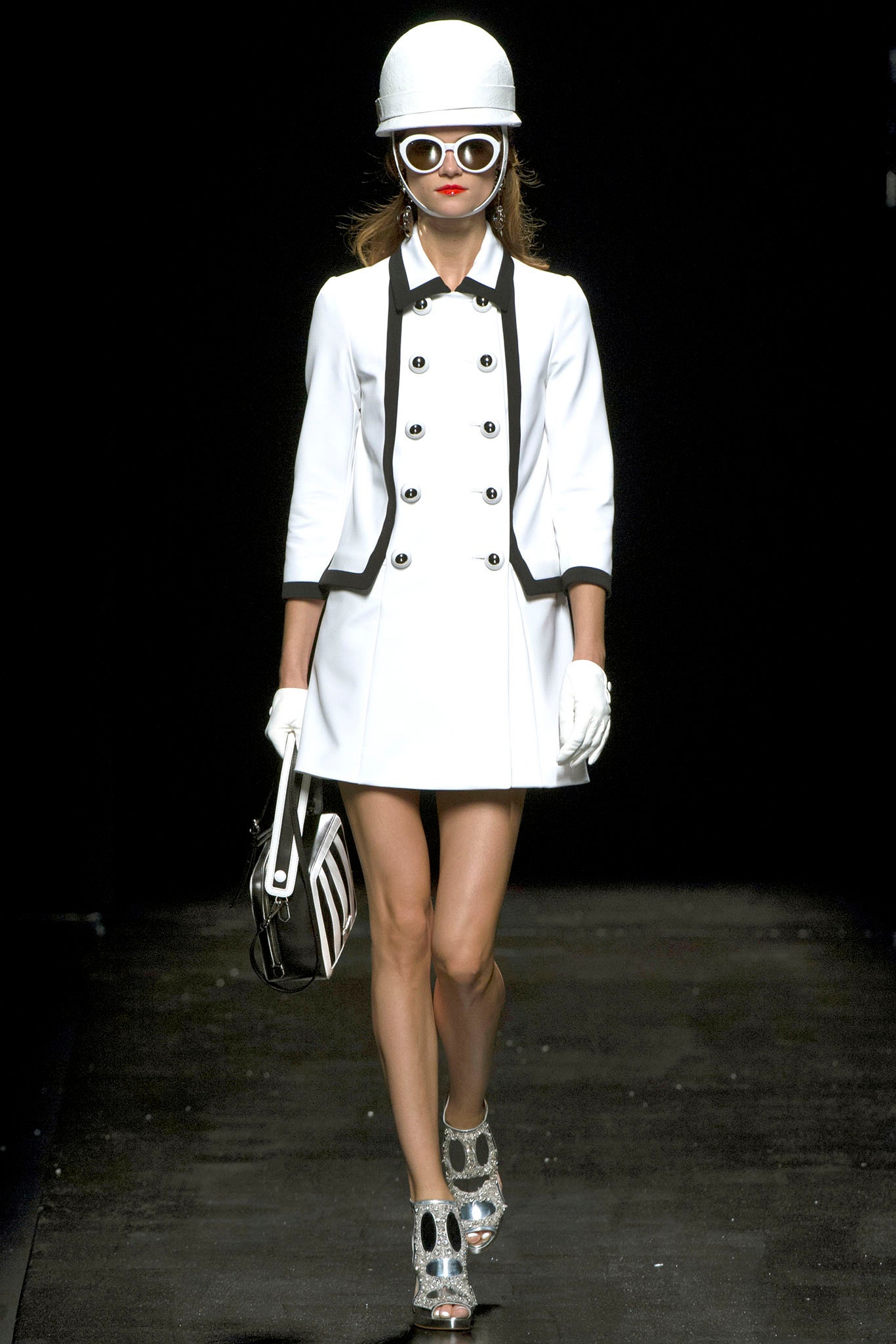 Moschino S/S 13 Look 1