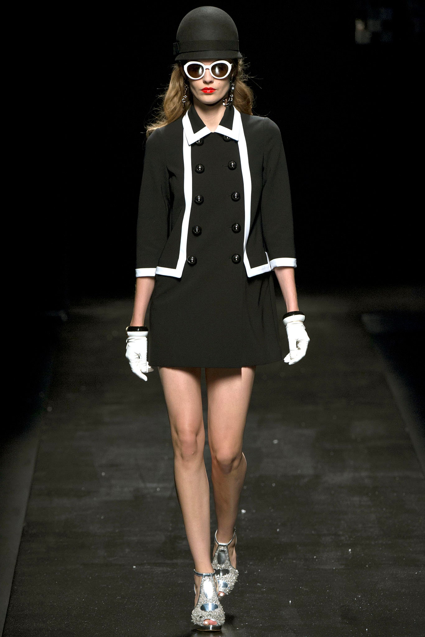 Moschino S/S 13 Look 16