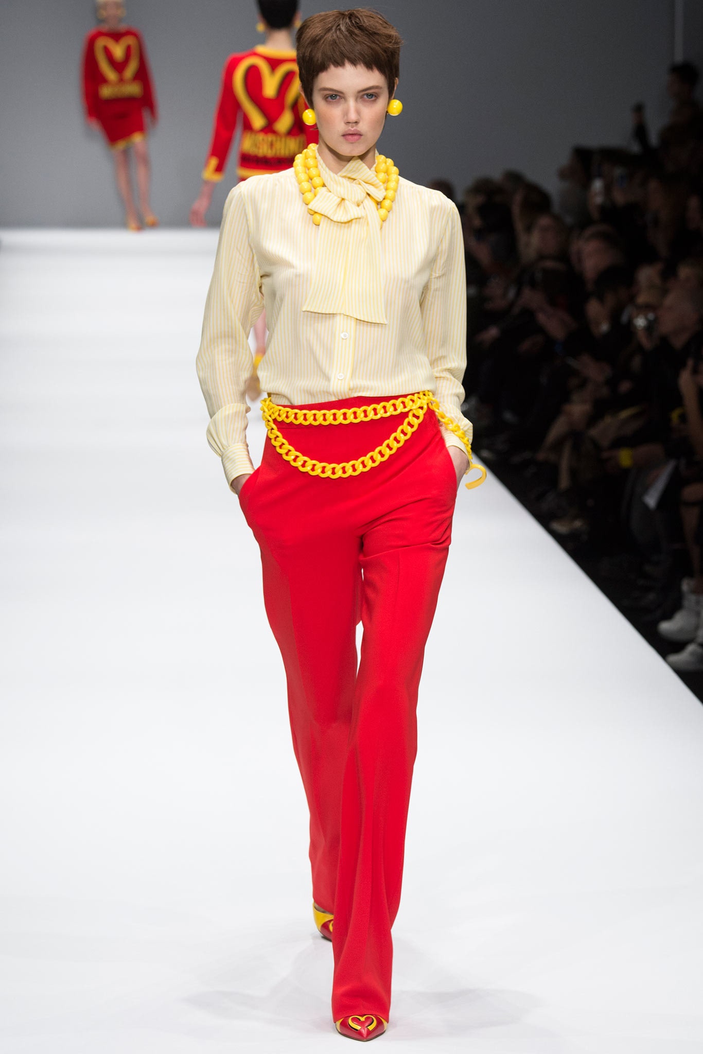 Moschino F/W 14 Look 2
