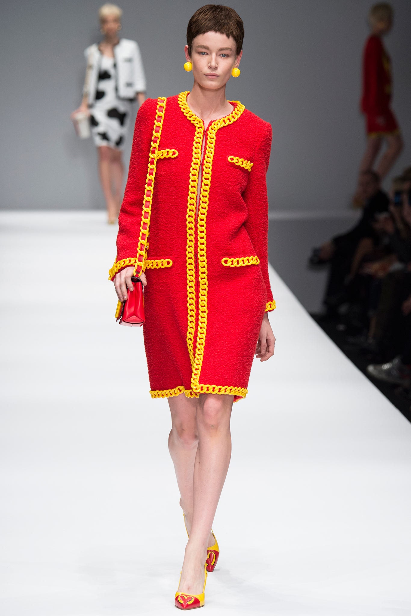 Moschino F/W 14 Look 5