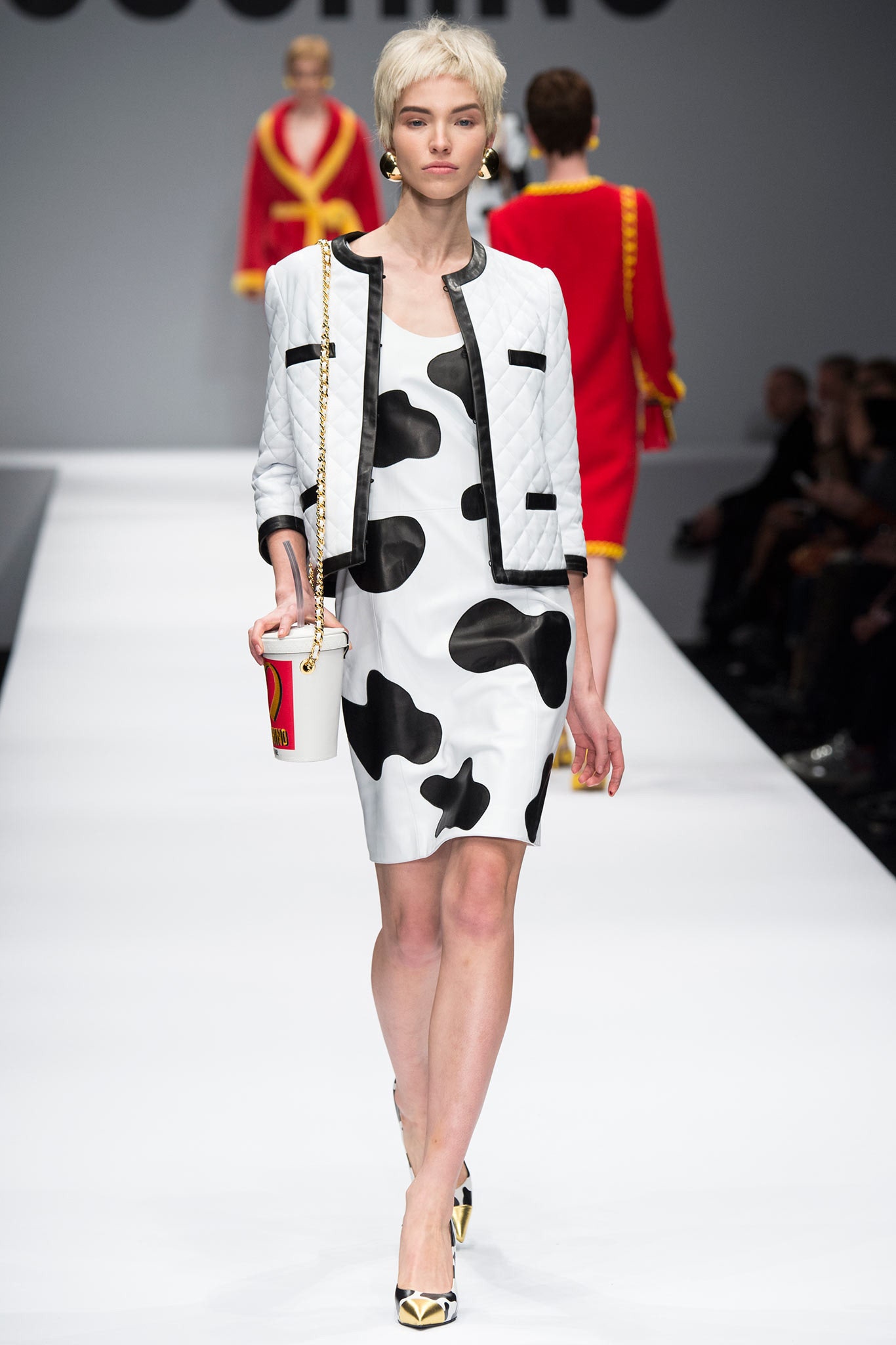 Moschino F/W 14 Look 6