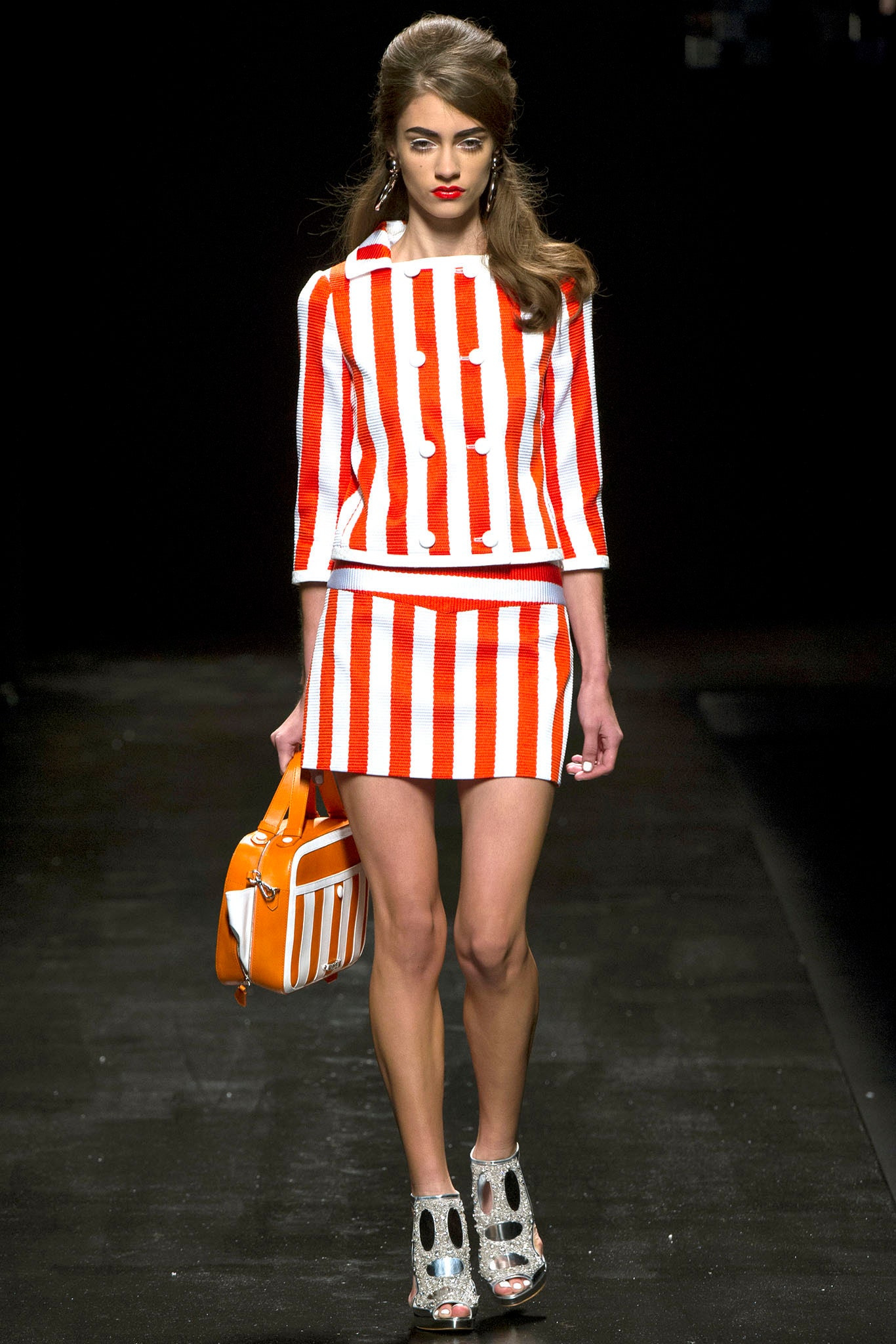 Moschino S/S 13 Look 28