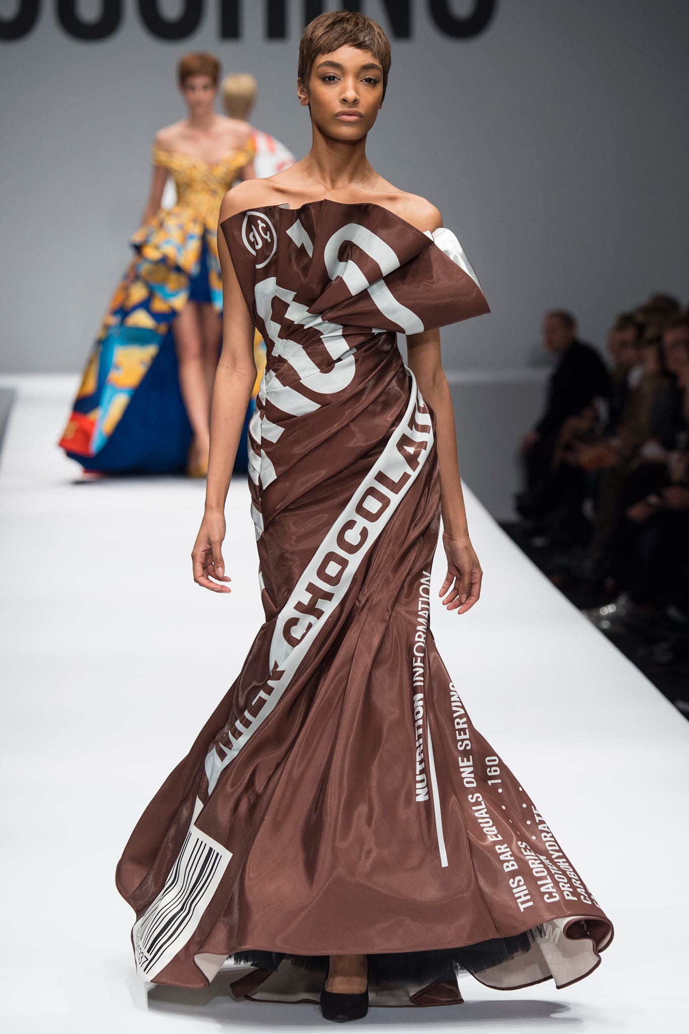 Moschino F/W 14 Look 41