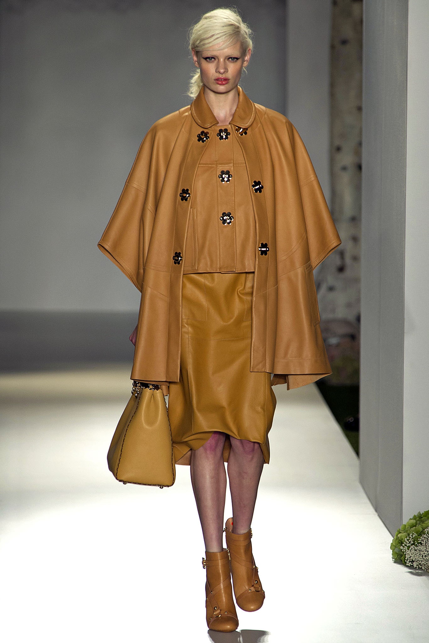 Mulberry S/S 13 Look 1