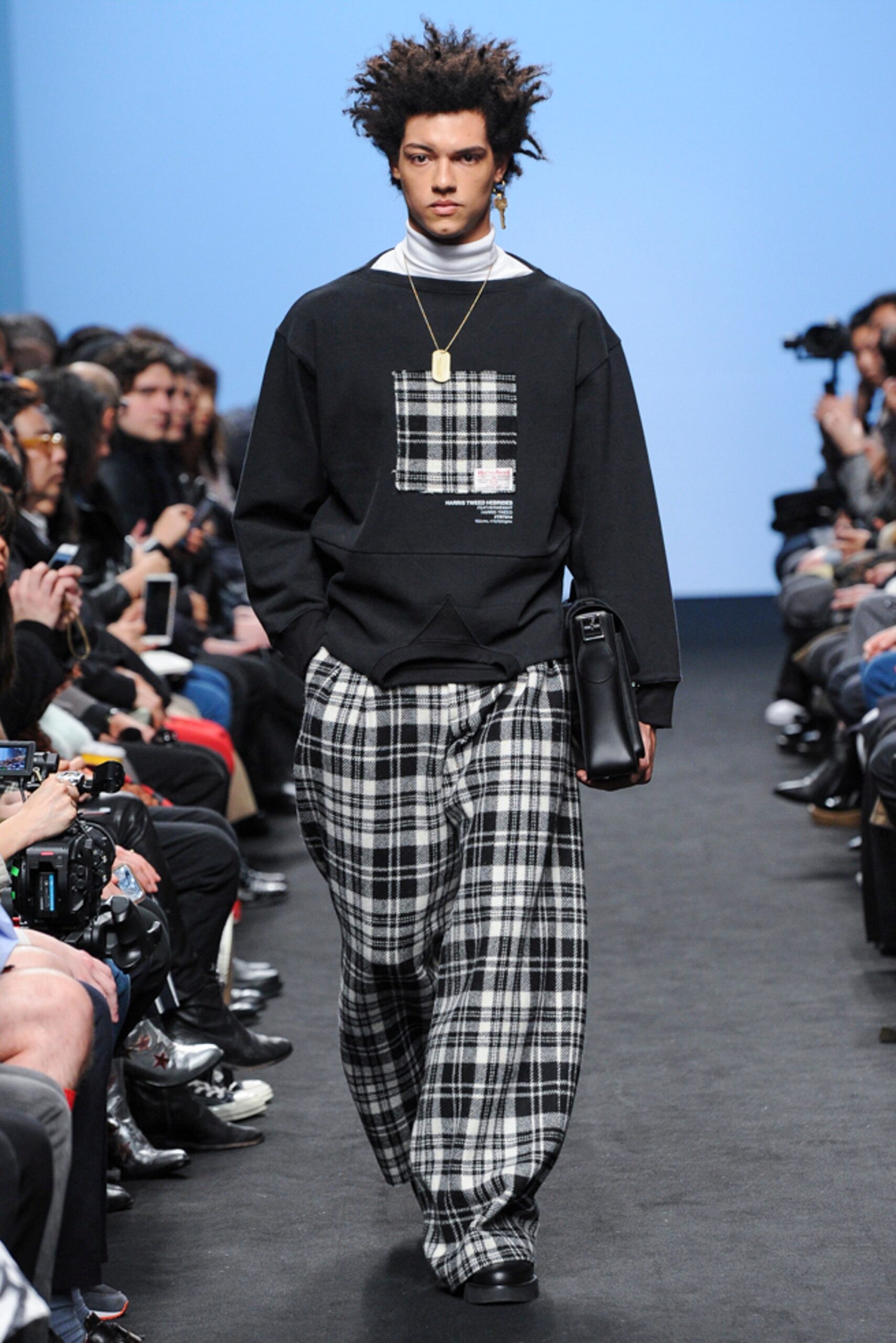 Münn Seoul F/W 18 Look 3