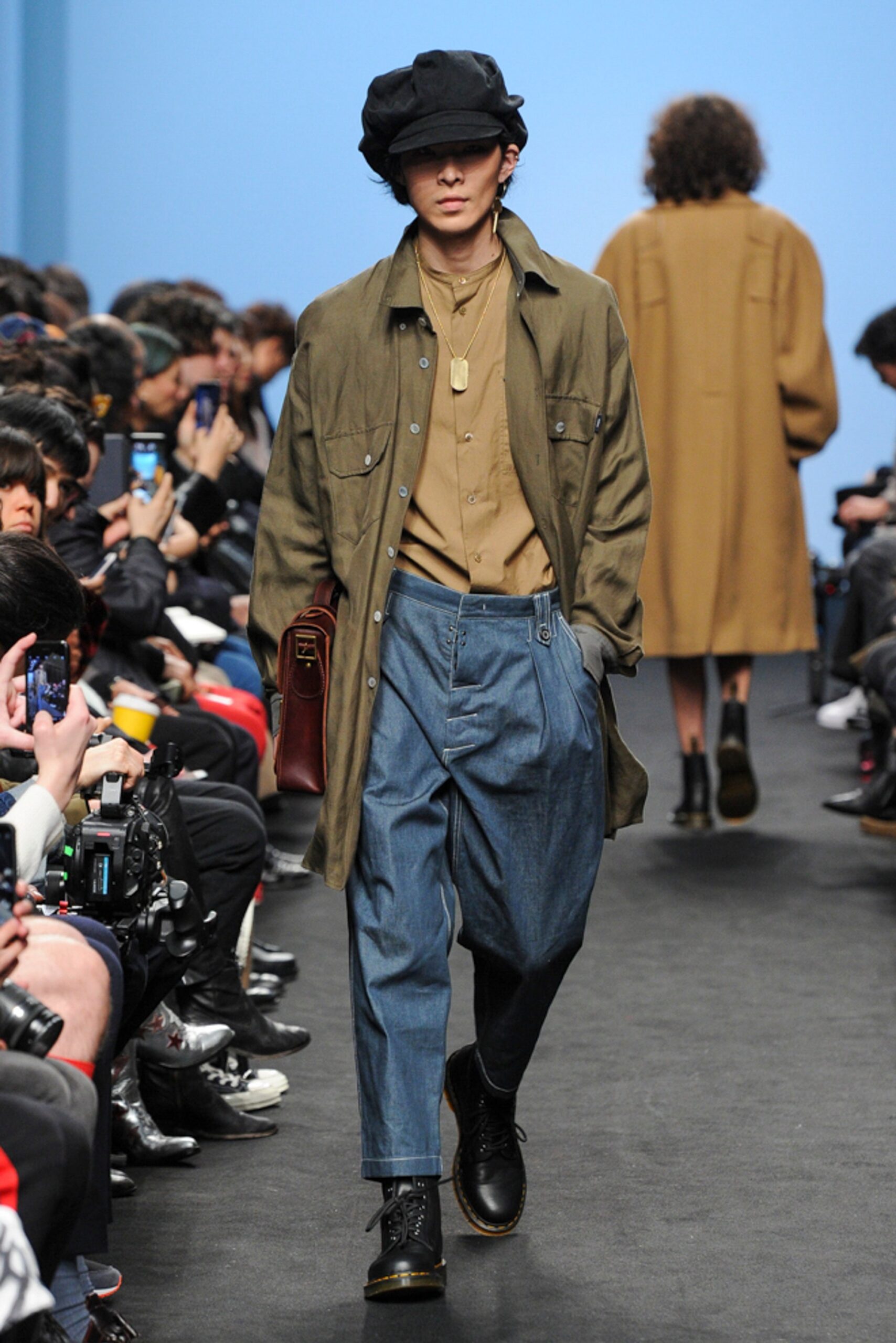 Münn Seoul F/W 18 Look 11